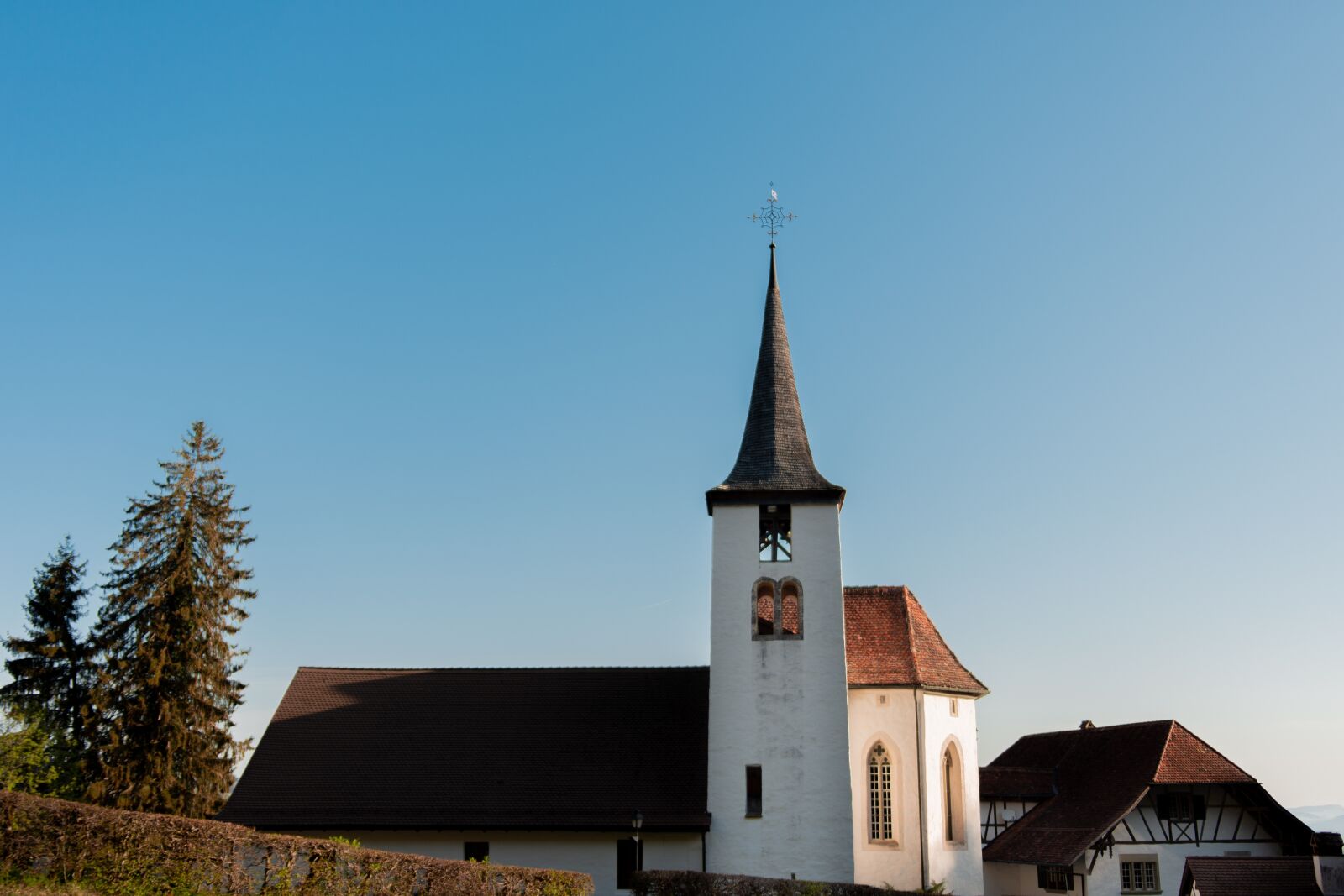 Nikon D7200 sample photo. Morning, church, building photography