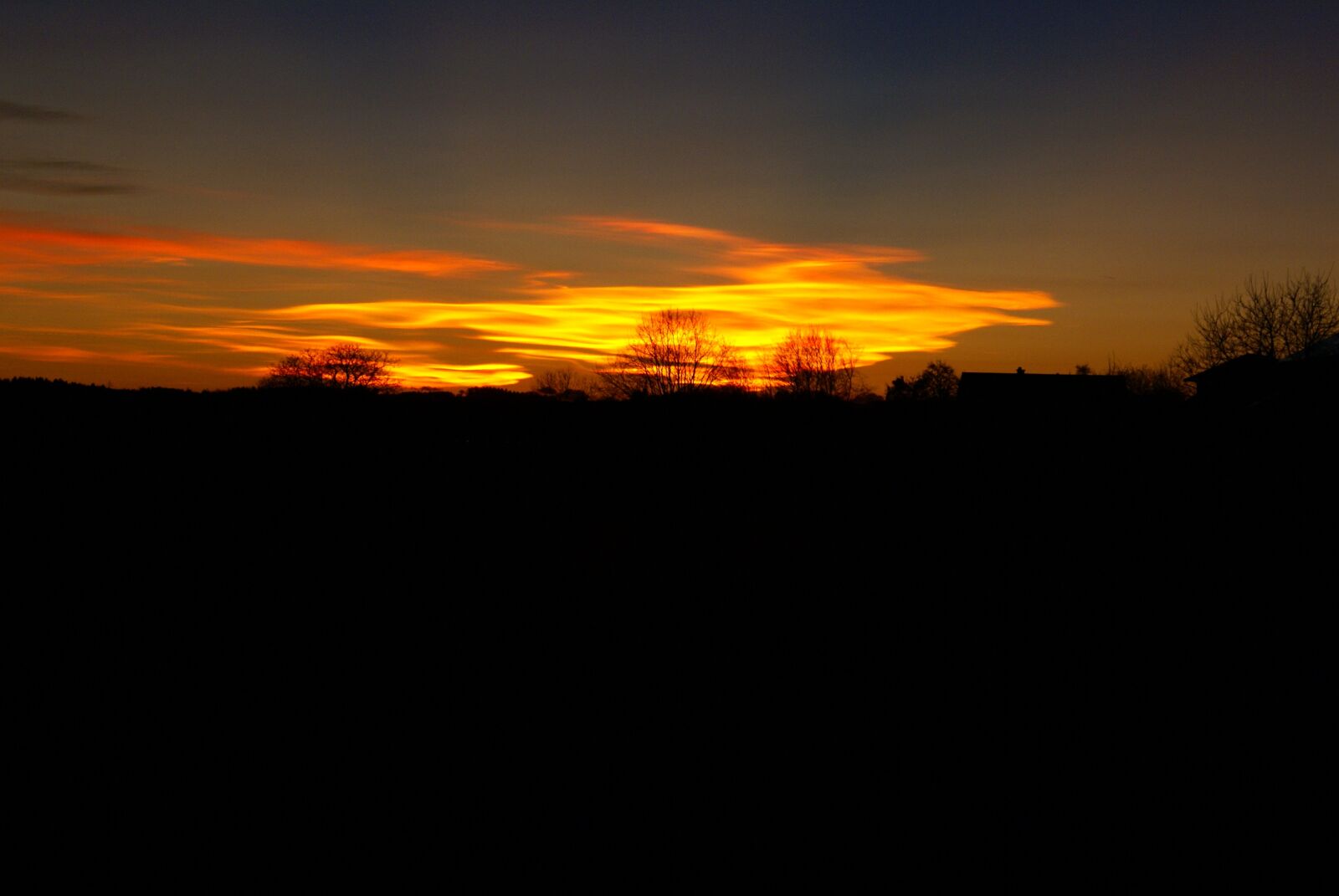 Sony Alpha DSLR-A100 sample photo. Abendstimmung, mountains, sunset photography