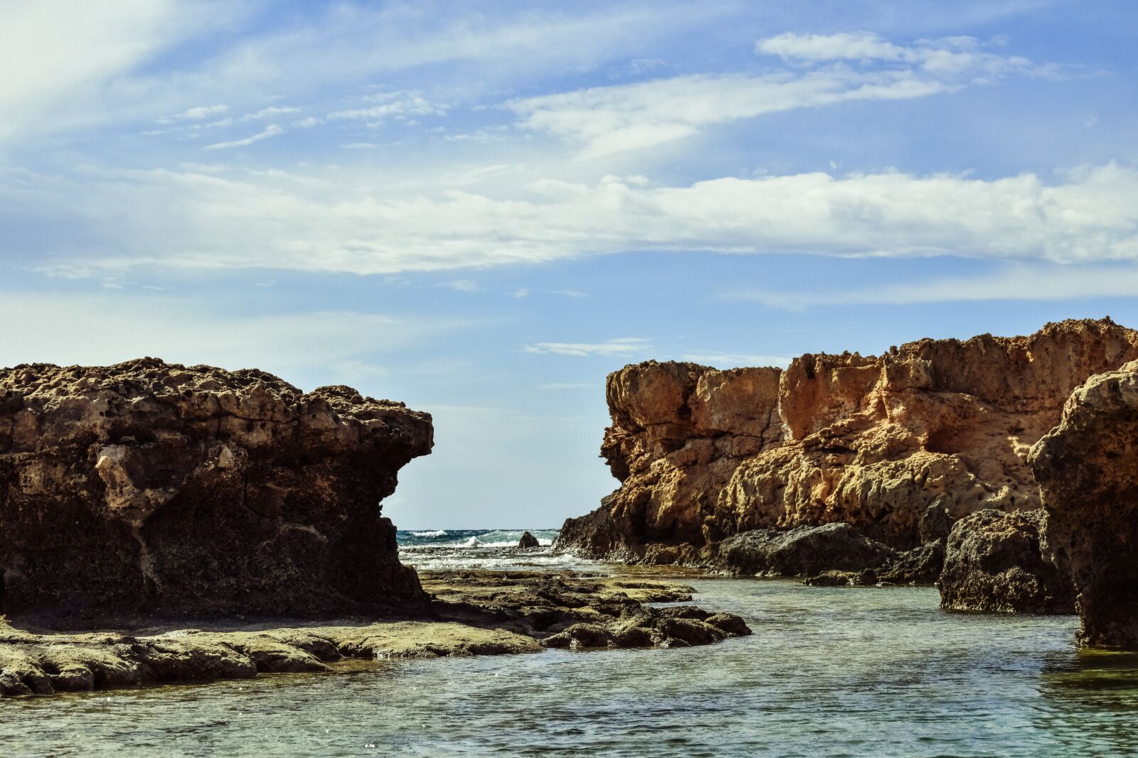 Nikon D3300 sample photo. Rocky coast, sea, sky photography