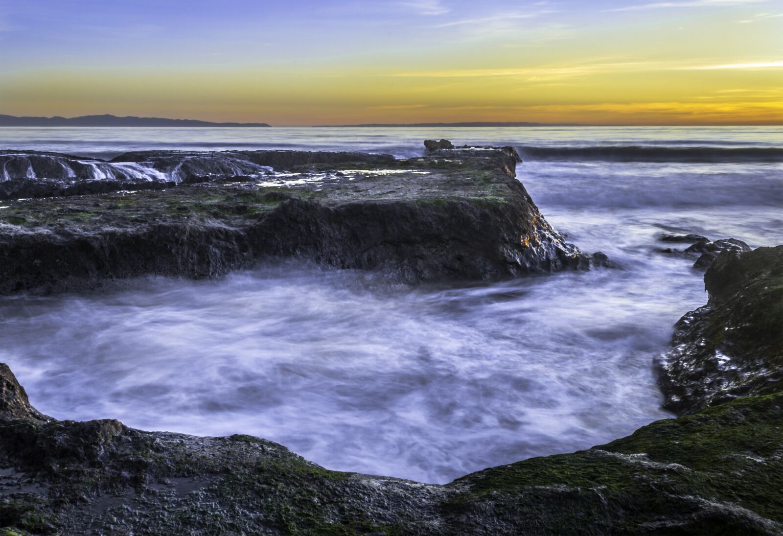 Nikon D3100 sample photo. Ocean, tide pool, santa photography