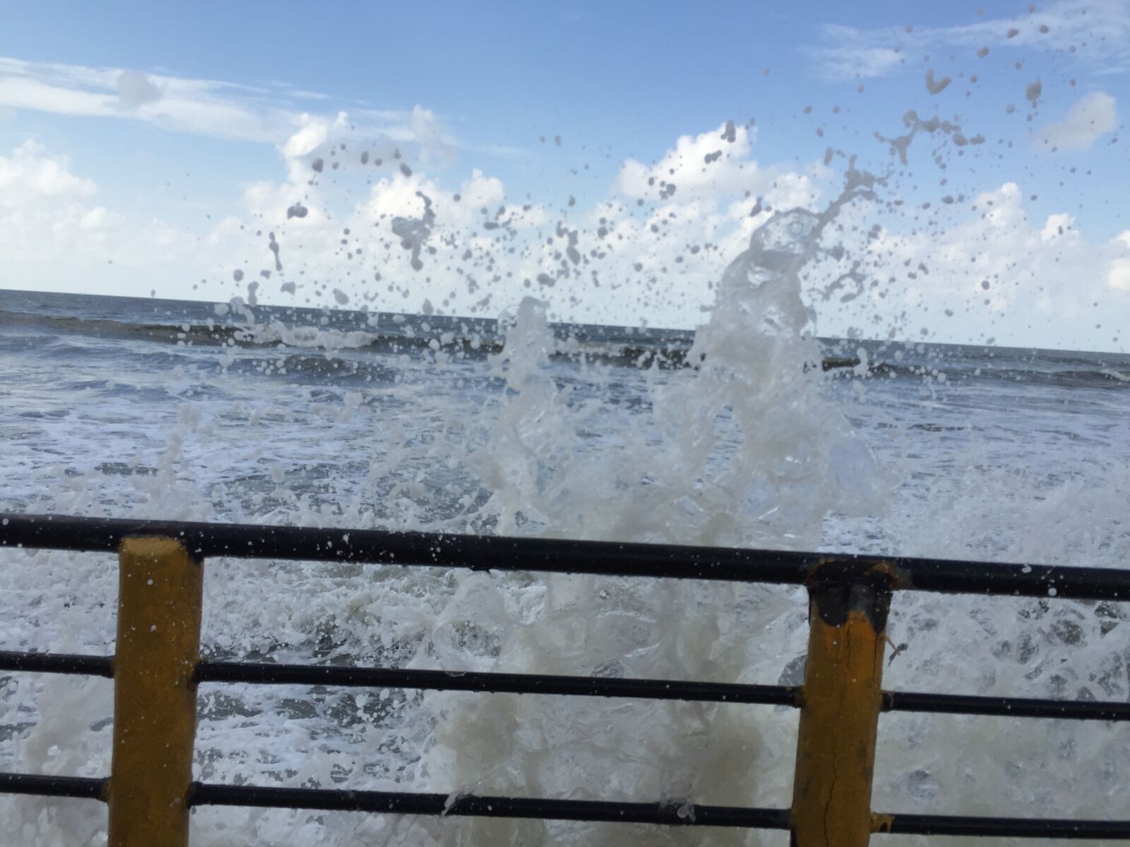 Apple iPhone 6 sample photo. Sea, water, current photography