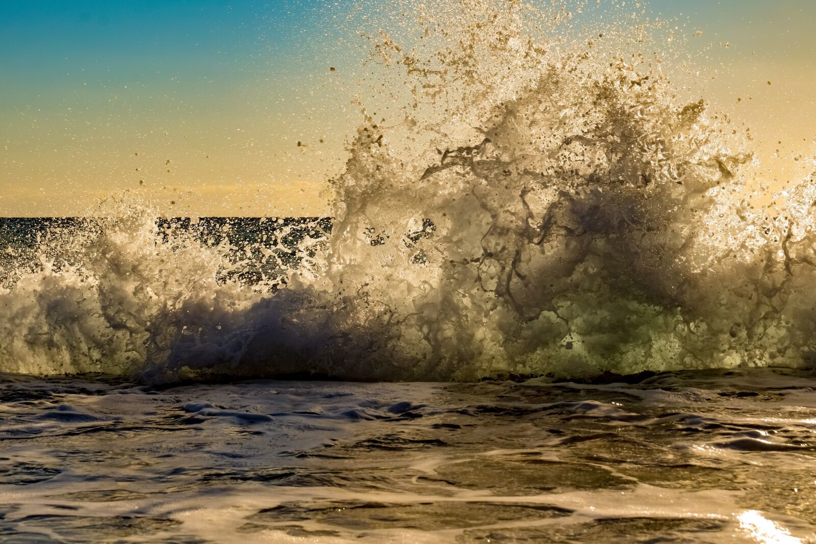 Nikon D3300 sample photo. Wave, crashing, water photography