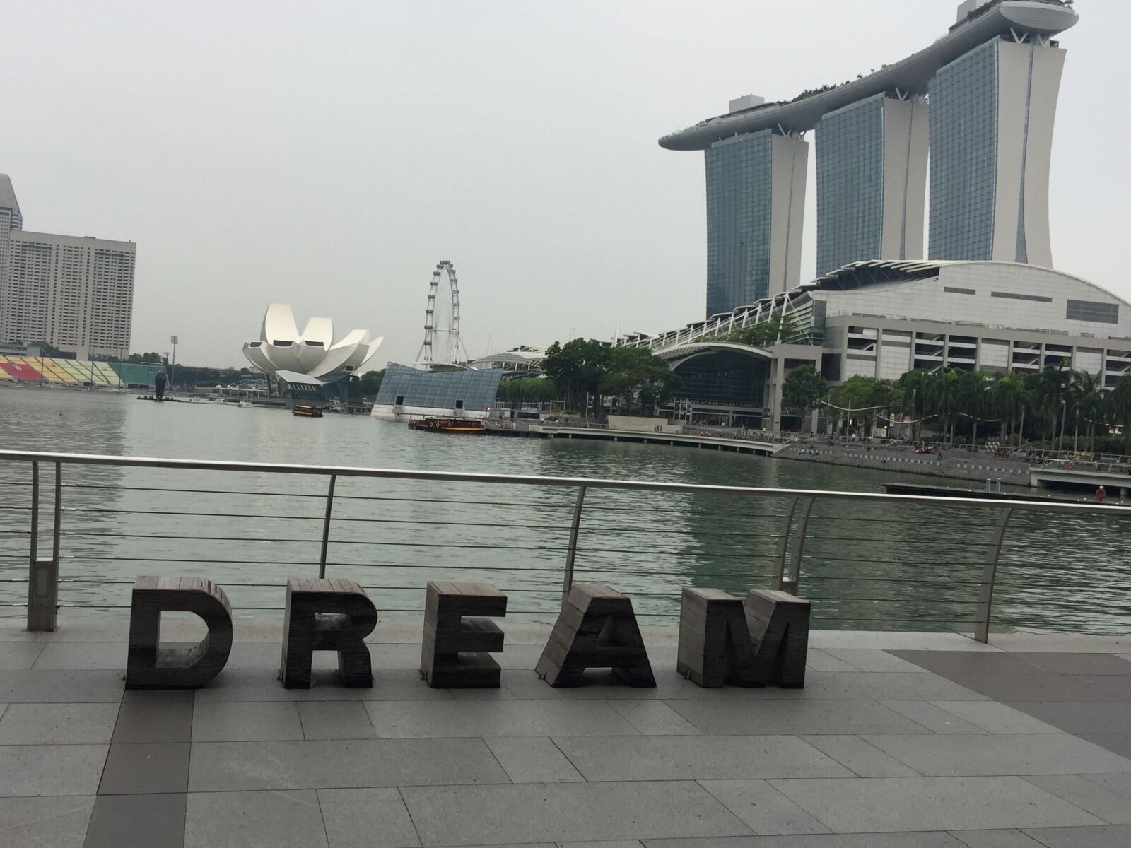 iPhone 6 Plus back camera 4.15mm f/2.2 sample photo. Singapore photography