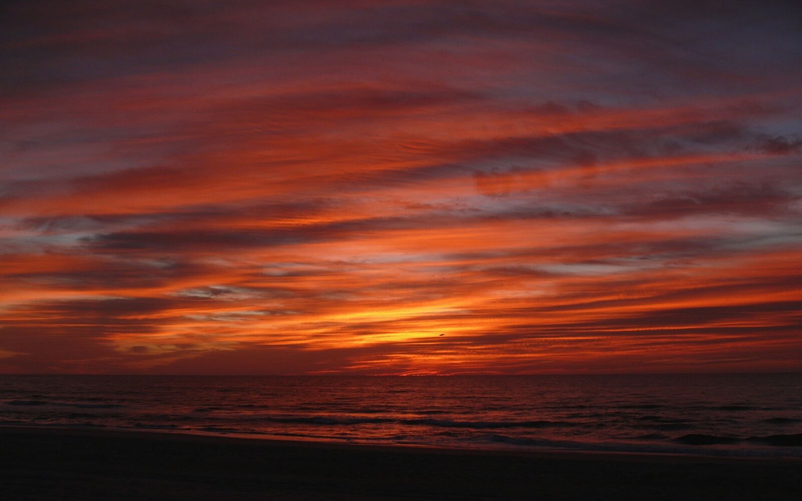 Panasonic DMC-FZ50 sample photo. Sunrise, seascape, beach photography