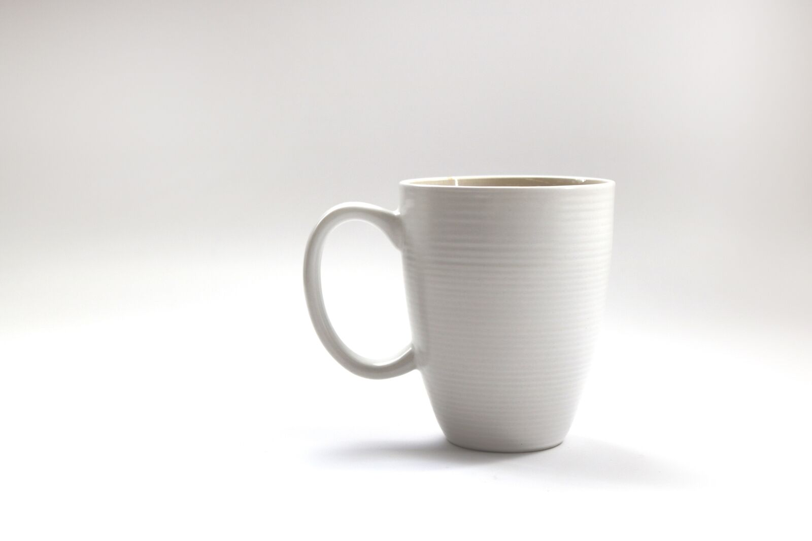 Canon EOS 750D (EOS Rebel T6i / EOS Kiss X8i) sample photo. Mug, cup, coffee photography