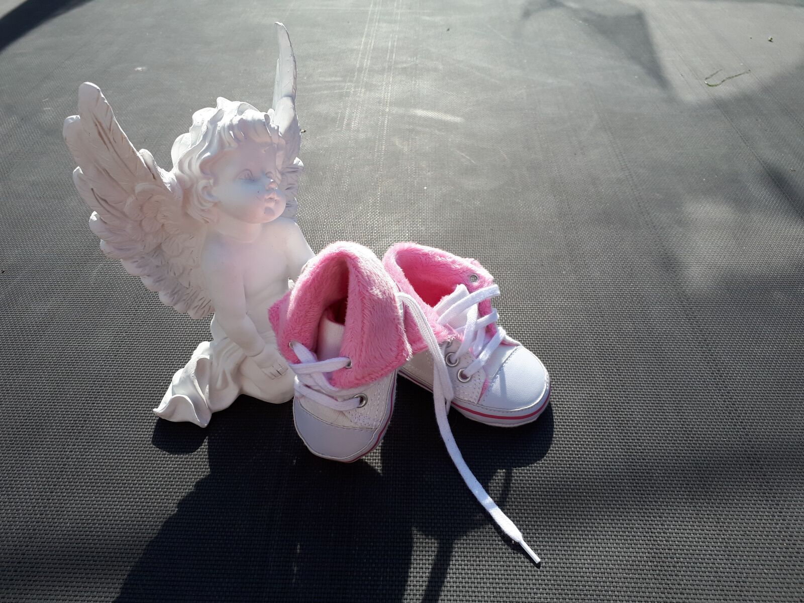 Samsung Galaxy A5(2017) sample photo. Angel, baby shoes, shoes photography