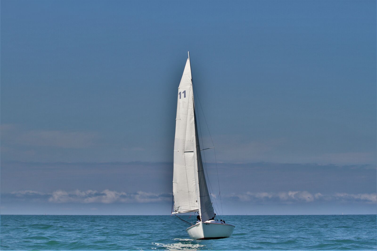 Canon EOS 7D sample photo. Sailboat, sailing, on lake photography