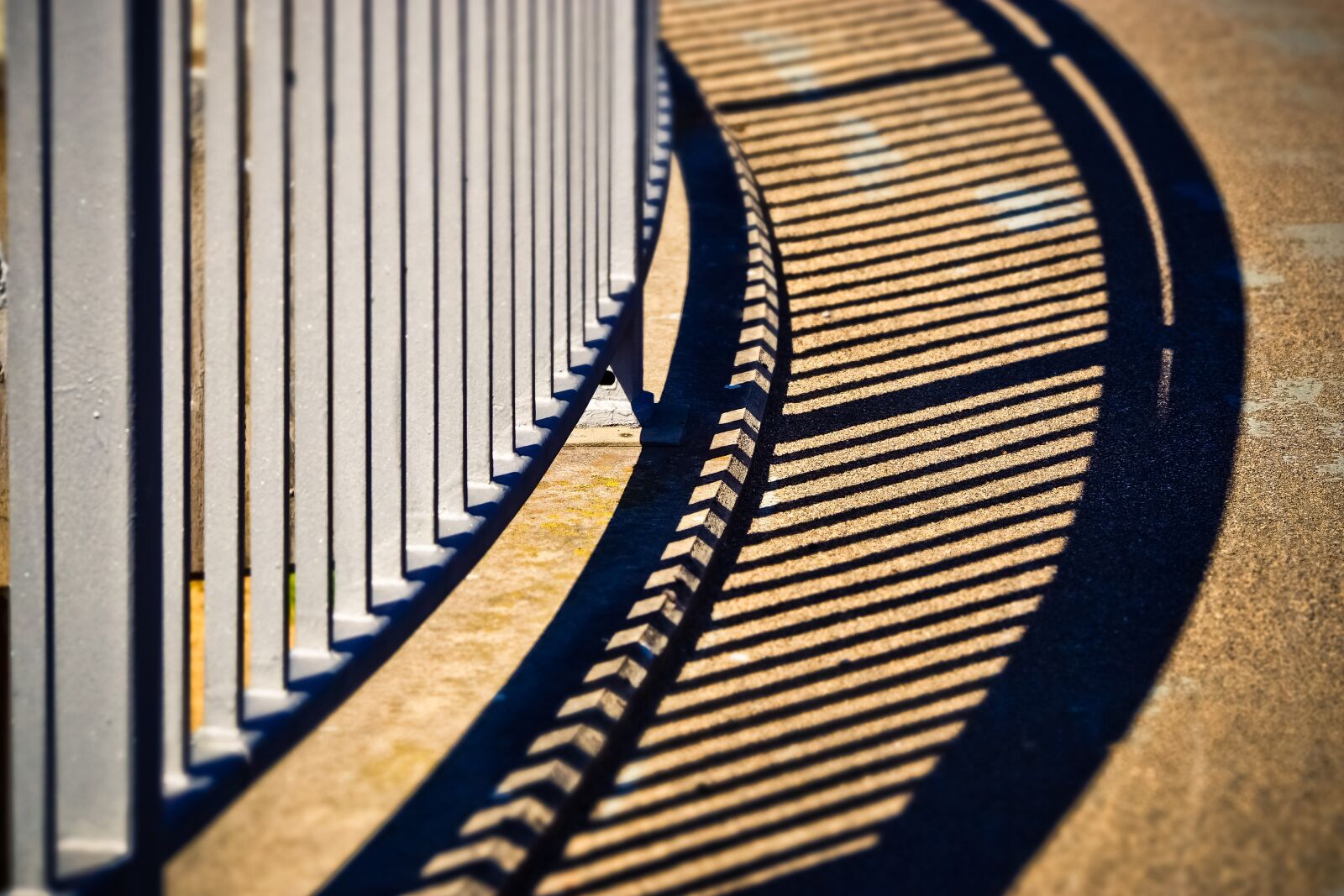 Olympus OM-D E-M10 sample photo. Bridge, railing, architecture photography