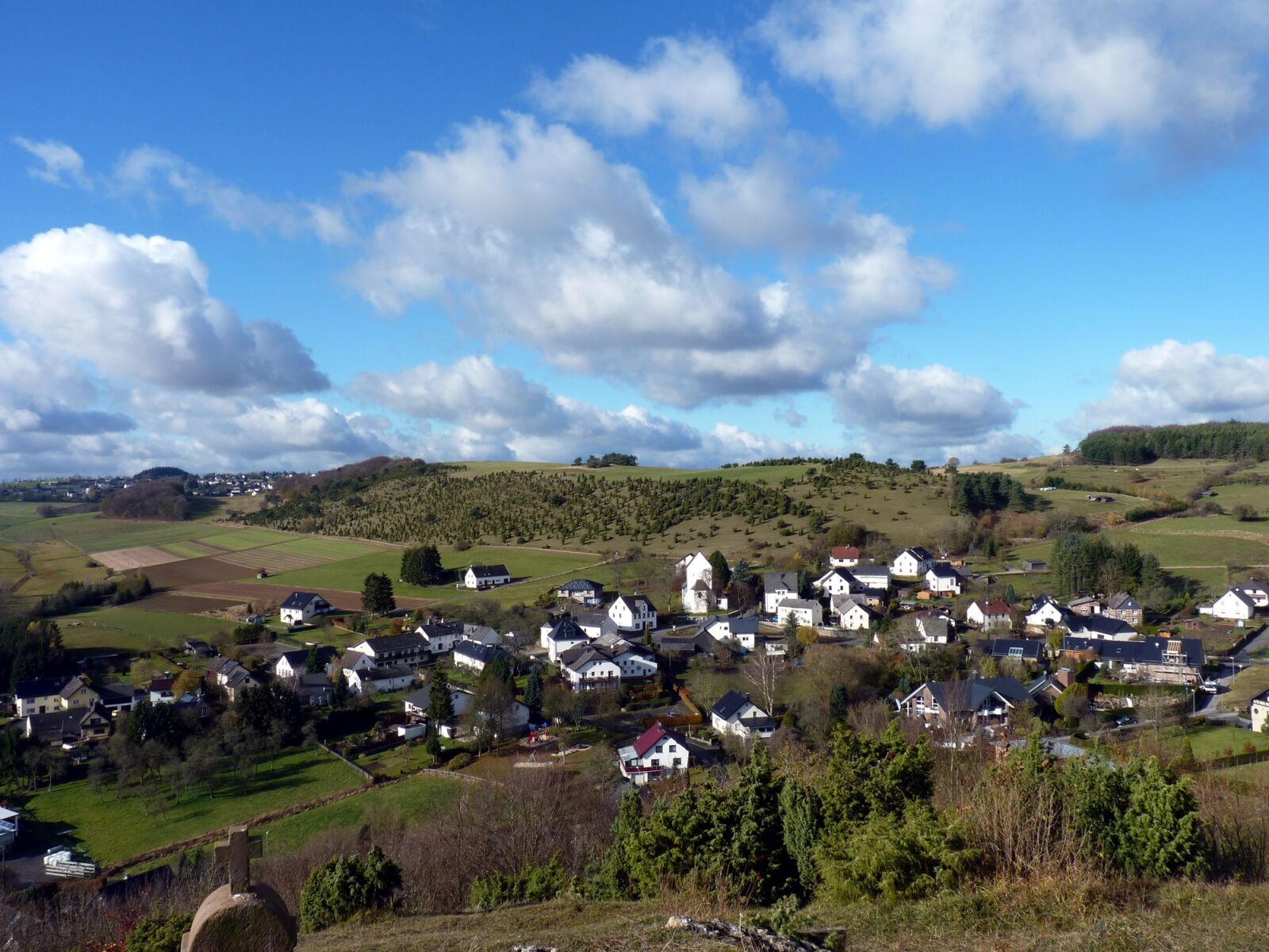 Panasonic Lumix DMC-FZ35 (Lumix DMC-FZ38) sample photo. Germany, eifel, village photography
