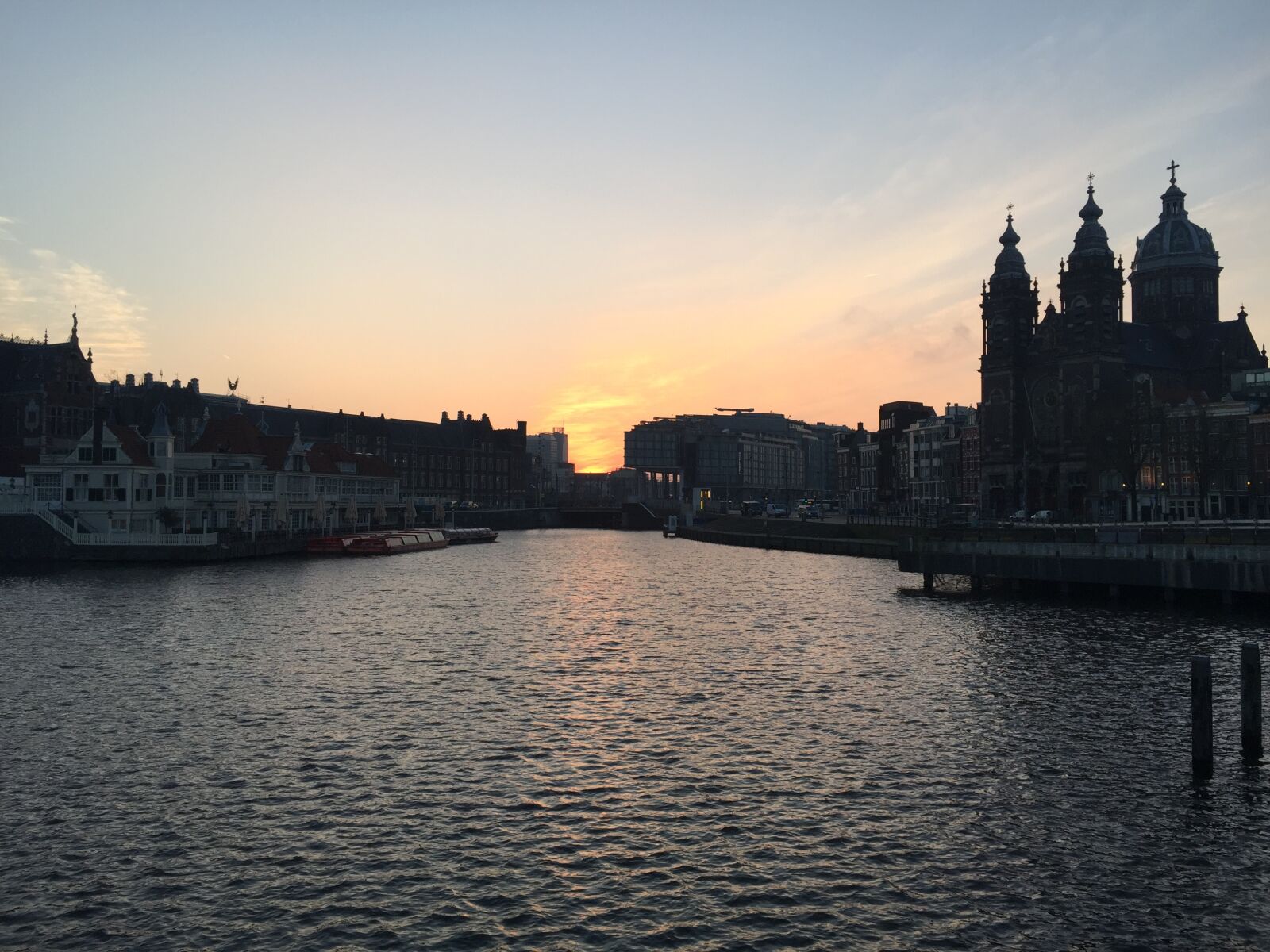 iPhone 6 Plus back camera 4.15mm f/2.2 sample photo. Canal photography