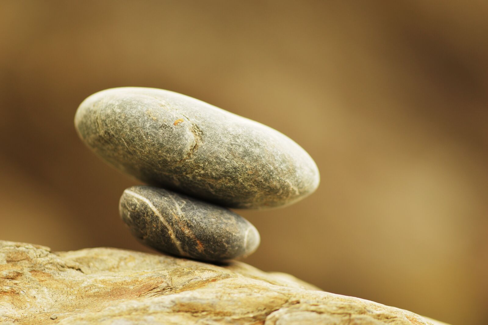 Nikon D3200 sample photo. Stones, pebbles, formation photography