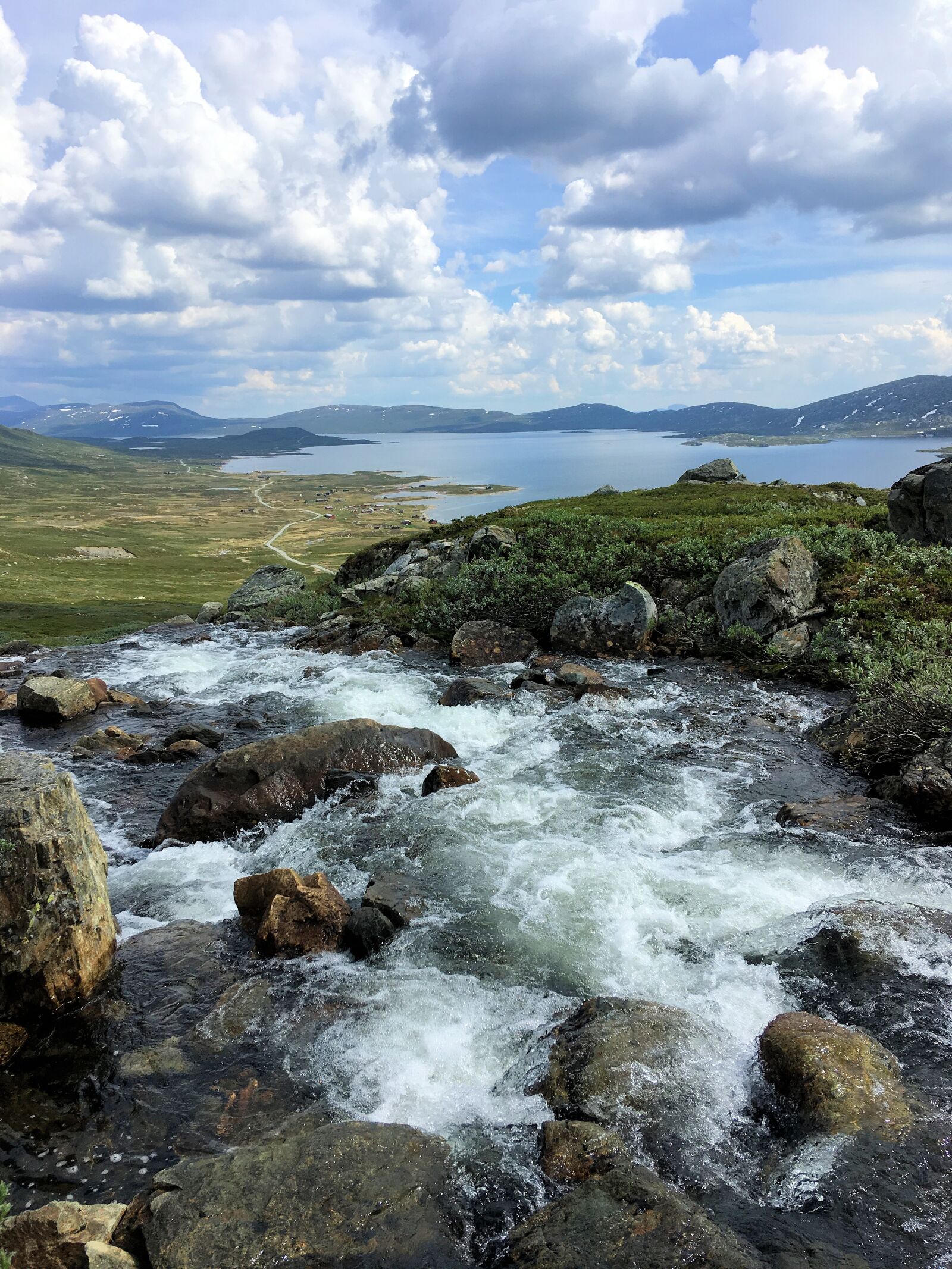 iPhone SE back camera 4.15mm f/2.2 sample photo. Norway, scandinavia, water photography