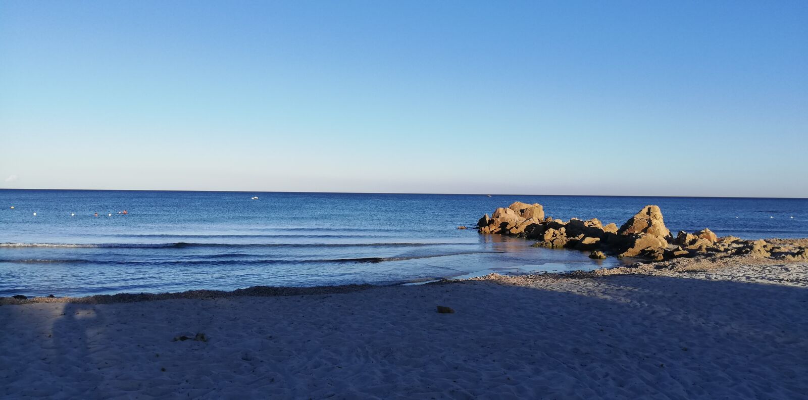 HUAWEI ANE-LX1 sample photo. Seascape, sea, beach photography