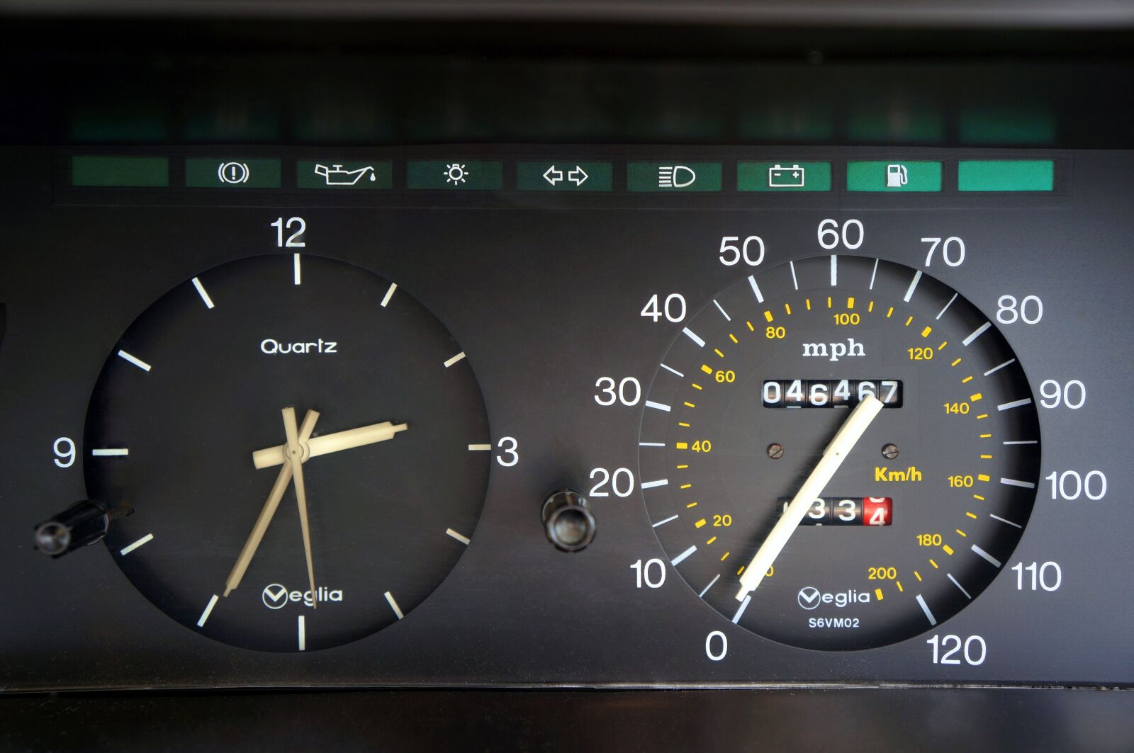 Sony Alpha NEX-5N sample photo. Old car, car, old photography