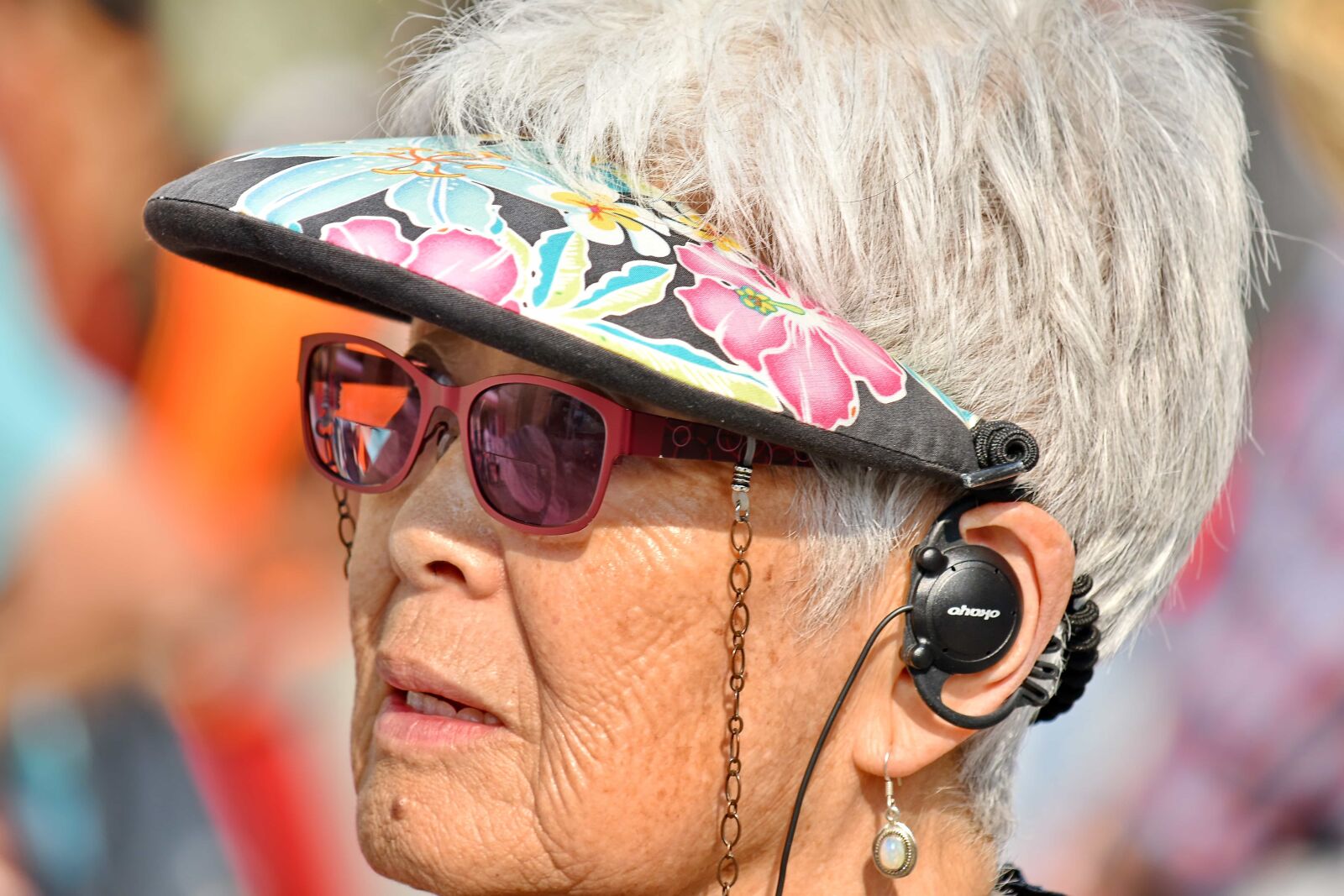 Nikon D5500 sample photo. Earphones, elderly, face, japanese photography