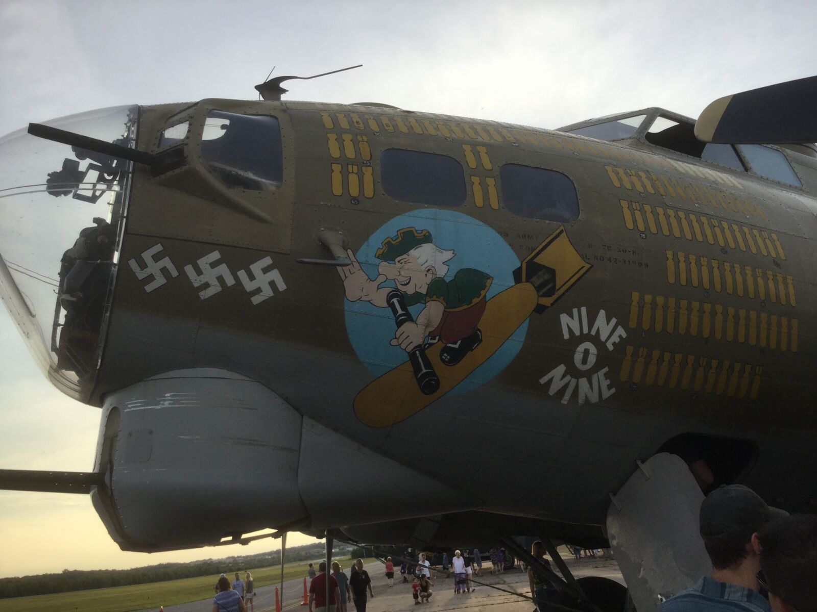 Apple iPod touch sample photo. B-17, bomber, airplane photography