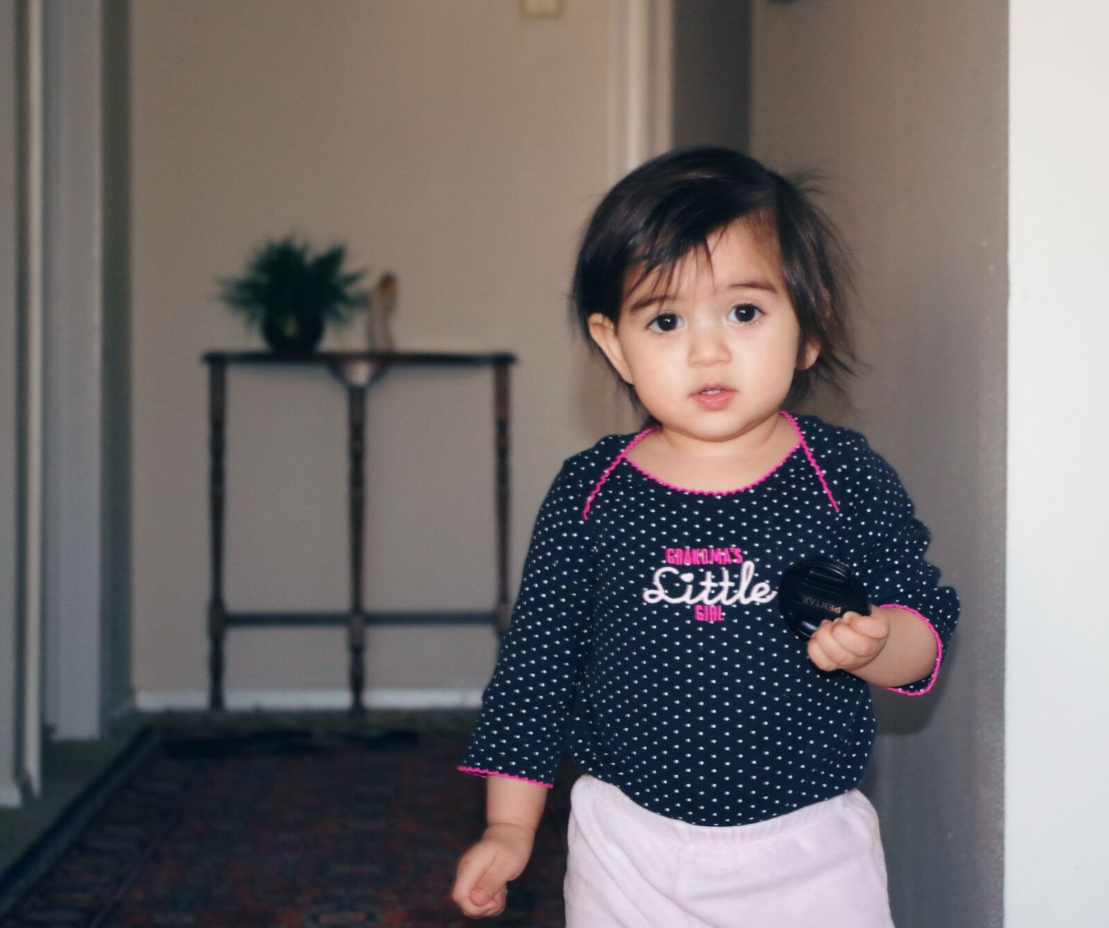 Pentax K-50 sample photo. Baby, hallway, walking, lens photography
