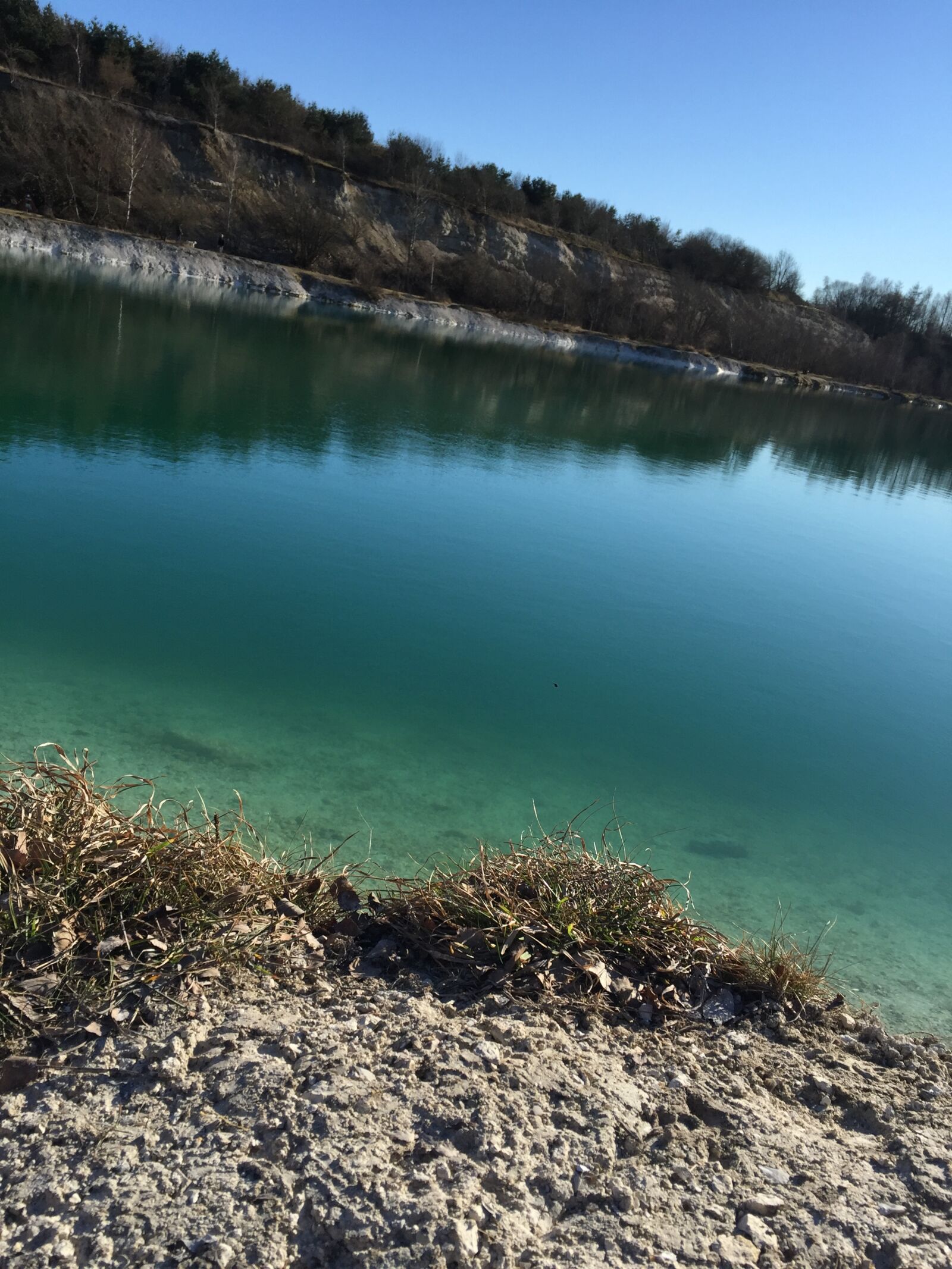 iPhone 6 back camera 4.15mm f/2.2 sample photo. Nature, water photography