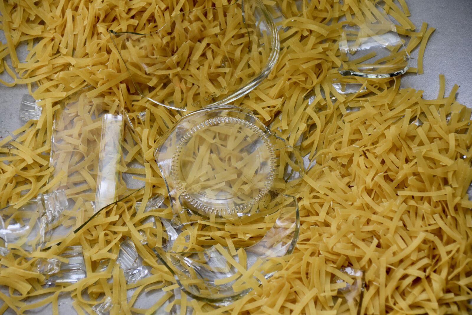 Nikon D5600 sample photo. Jar broken, pasta, pasta photography