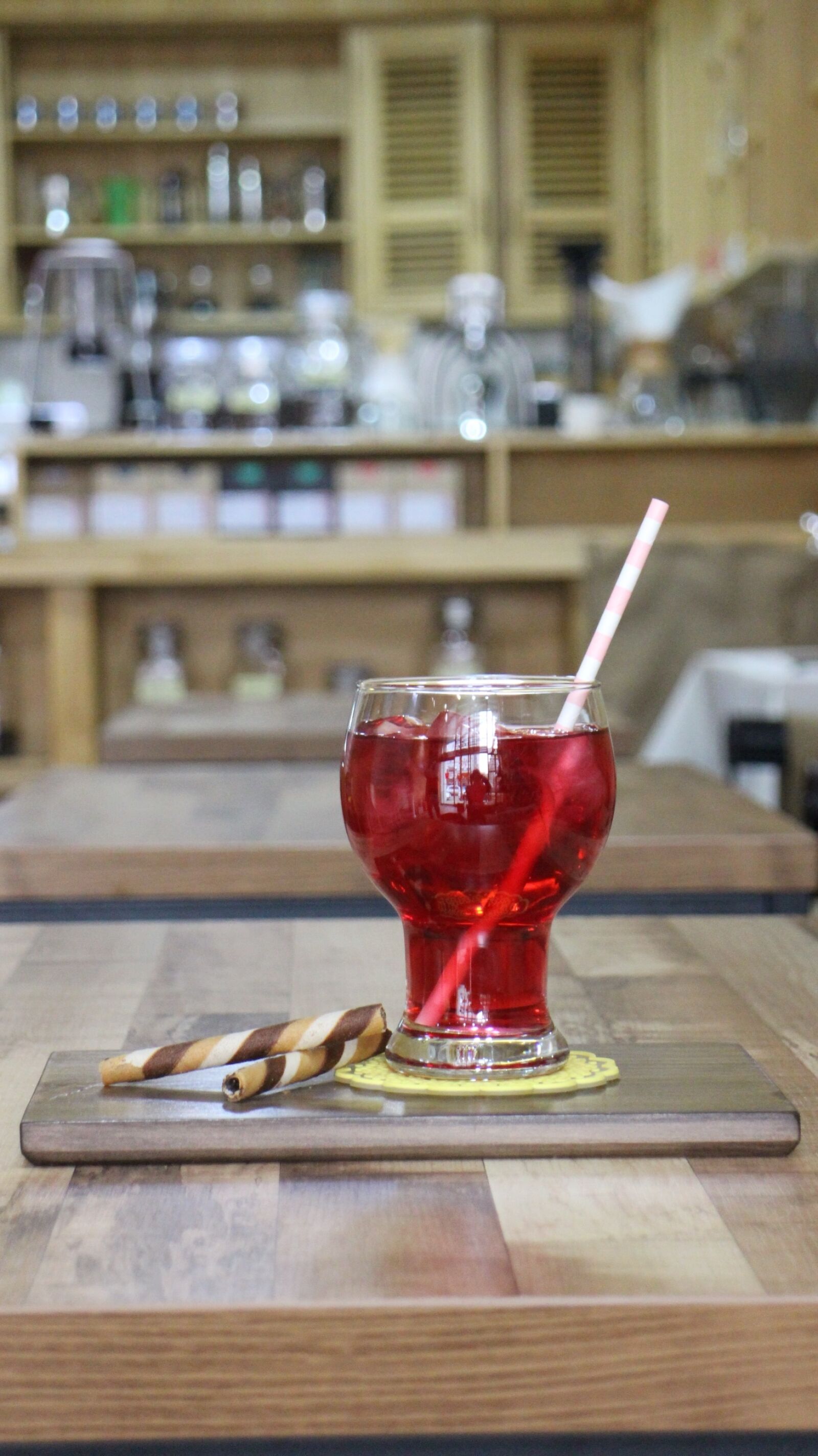 Canon EOS M sample photo. Juice, drinks, cafe photography