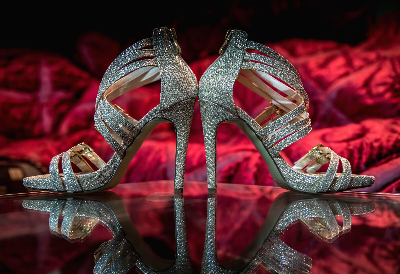 Nikon D750 sample photo. Focus, reflection, shoes, luxury photography