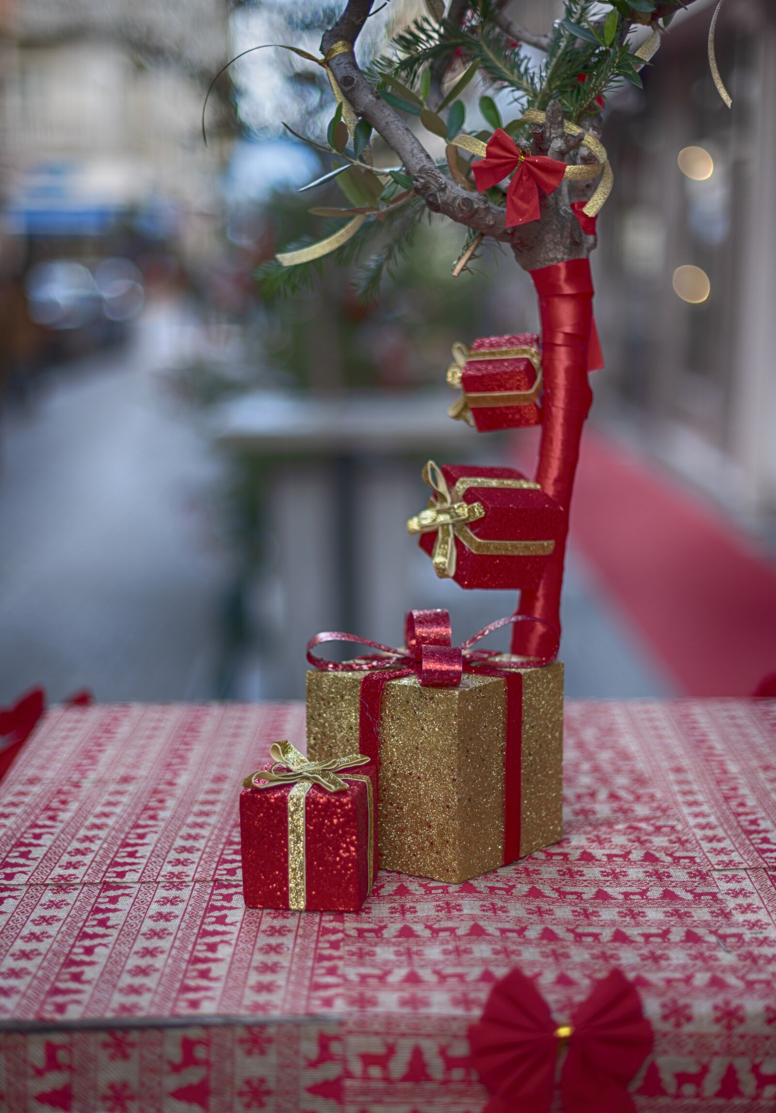 Nikon D750 sample photo. Lights, christmas, decoration photography