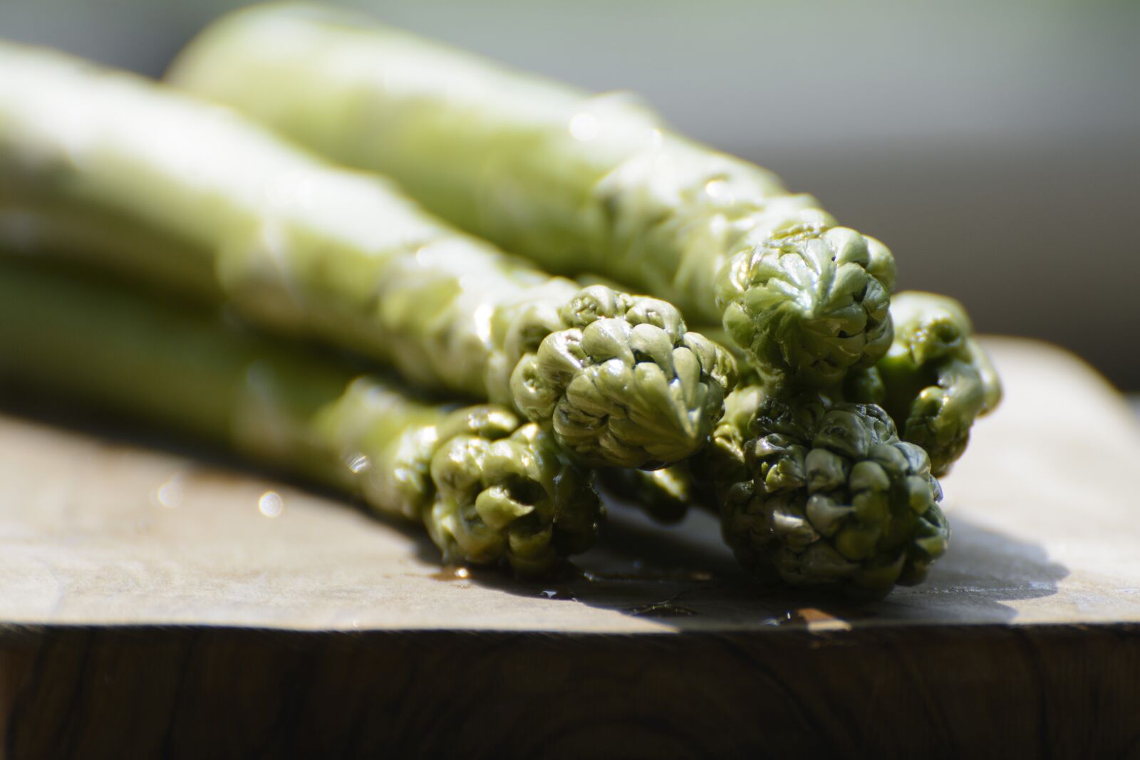 Nikon D7100 sample photo. Asparagus, green asparagus, vegetables photography