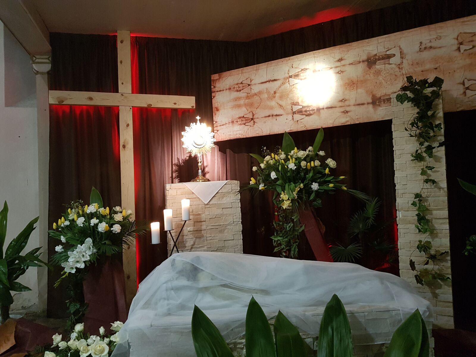 Samsung Galaxy S7 Edge sample photo. Church, the tomb of photography