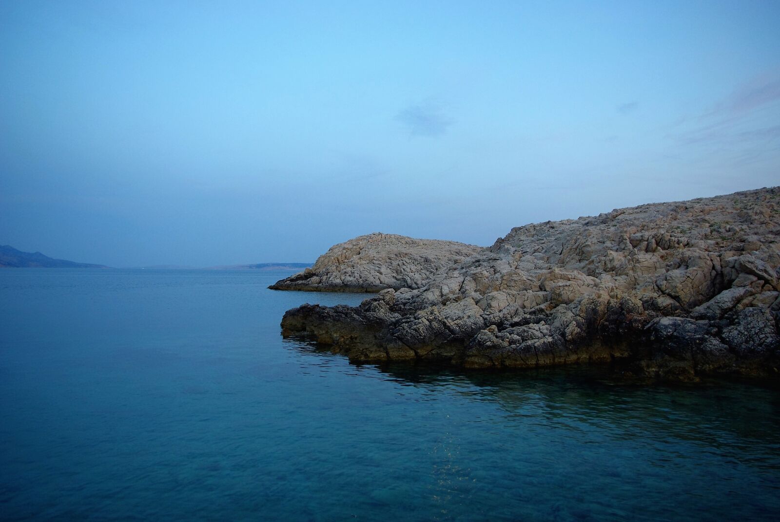 Pentax K-m (K2000) sample photo. Sea, rock, croatia photography