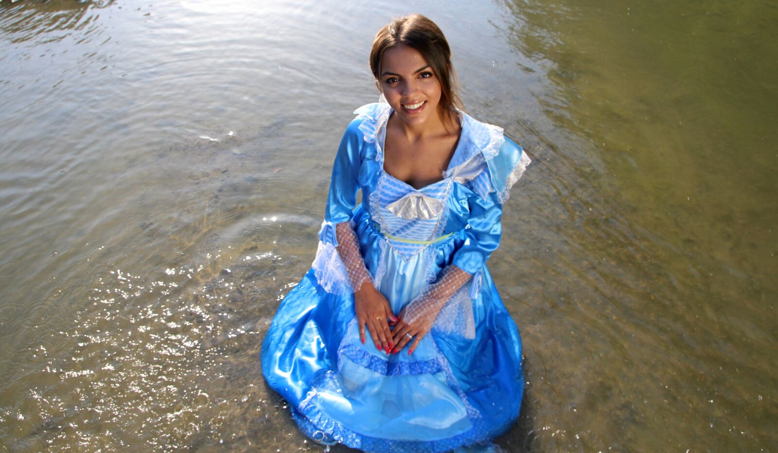 Canon EOS 700D (EOS Rebel T5i / EOS Kiss X7i) sample photo. Girl, princess, lake photography