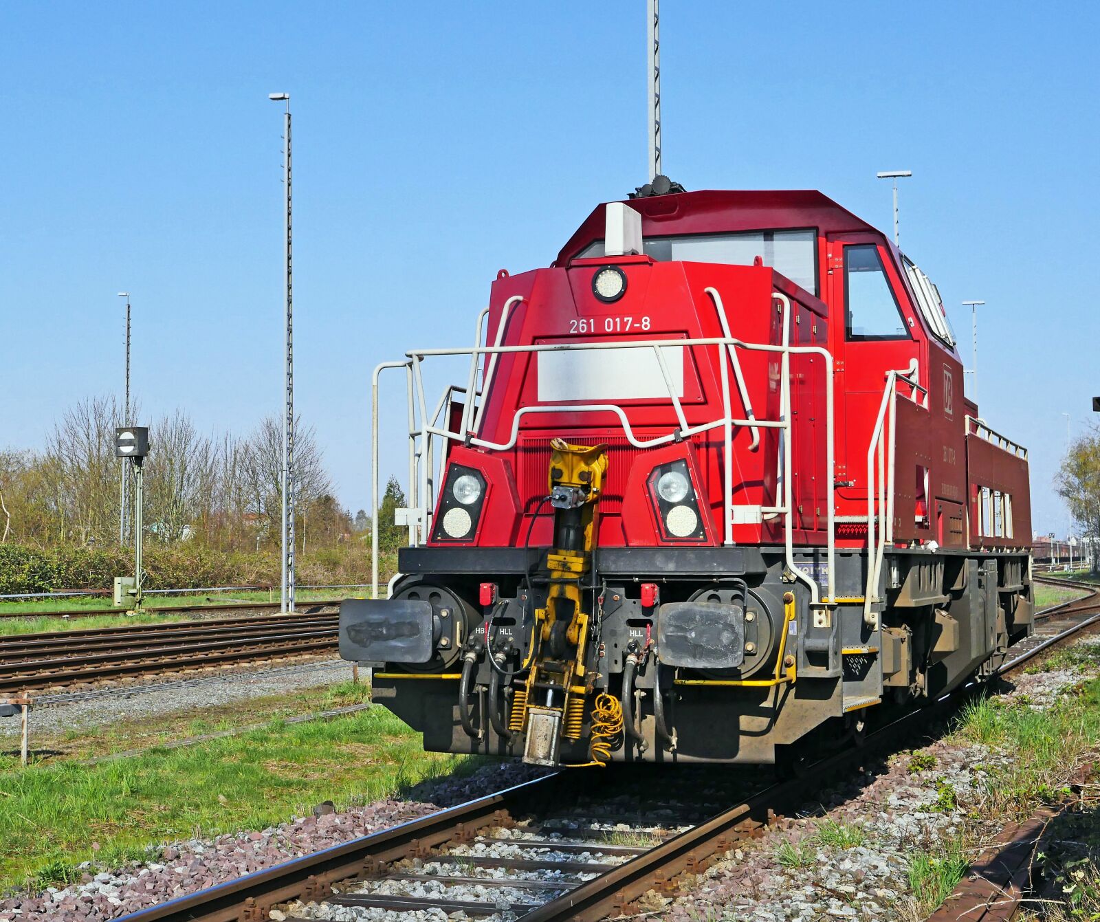 Panasonic Lumix DMC-GX8 sample photo. Diesel locomotive, switcher, modern photography