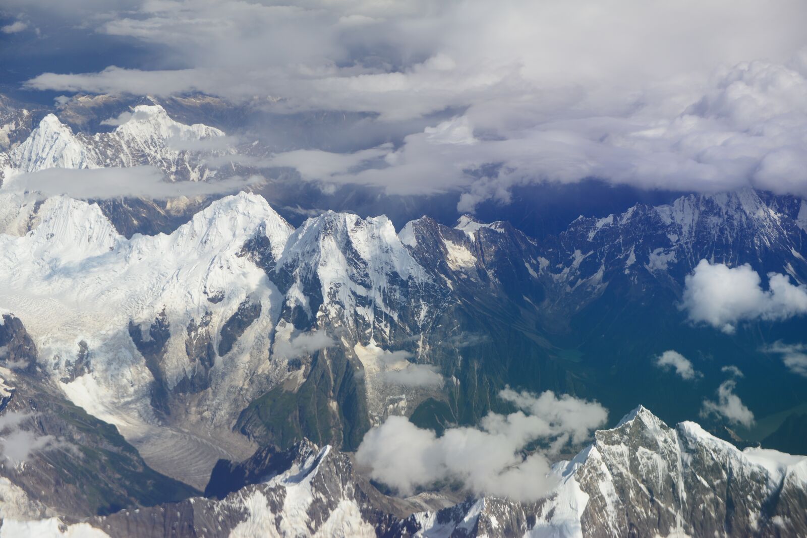 Nikon D800 sample photo. Snow mountain, a bird's photography