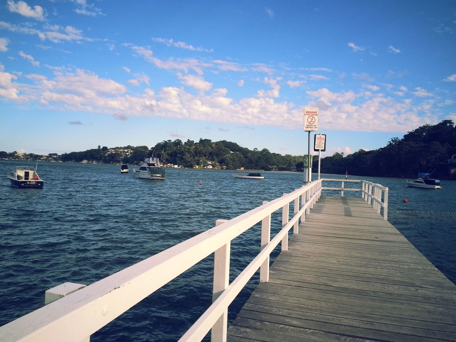Samsung Galaxy Note2 sample photo. Water, wooden, floor, yacht photography