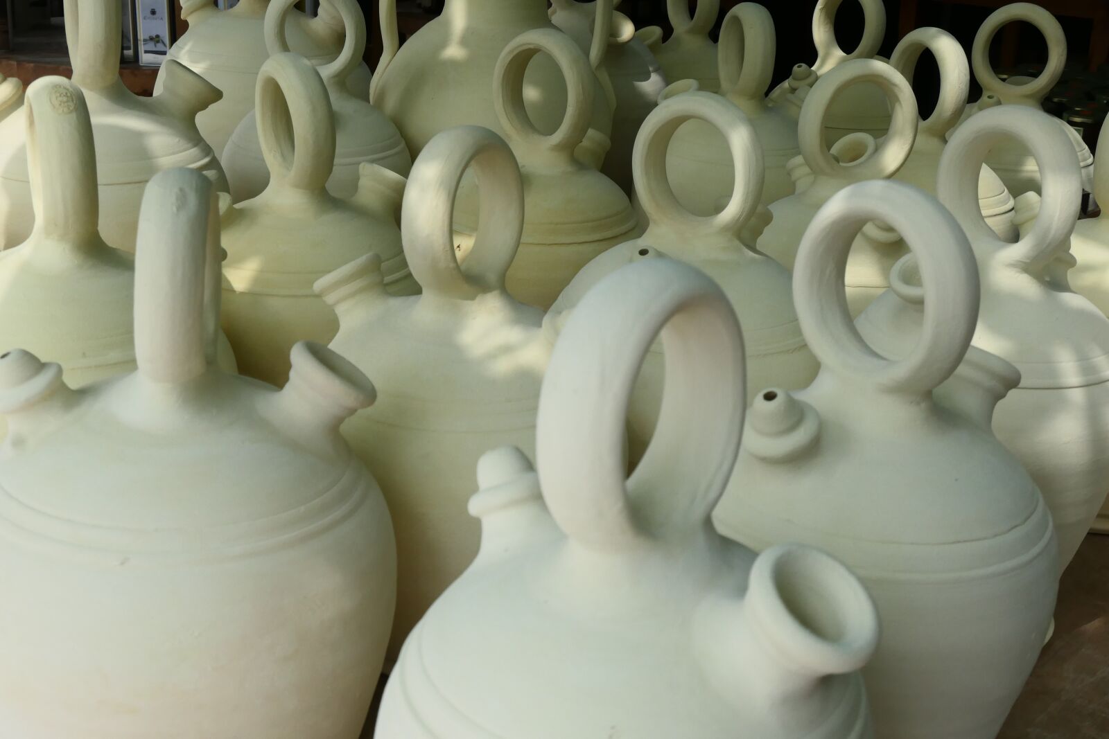 Panasonic DC-TZ200 sample photo. Pots, pottery, container photography