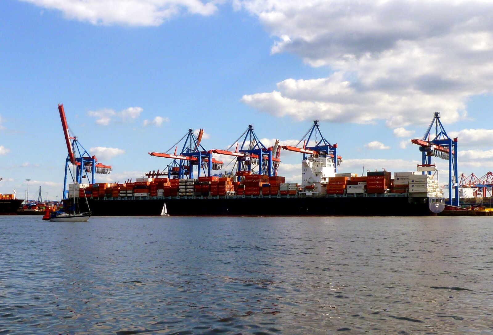 Panasonic DMC-FS37 sample photo. Port of hamburg, blue photography