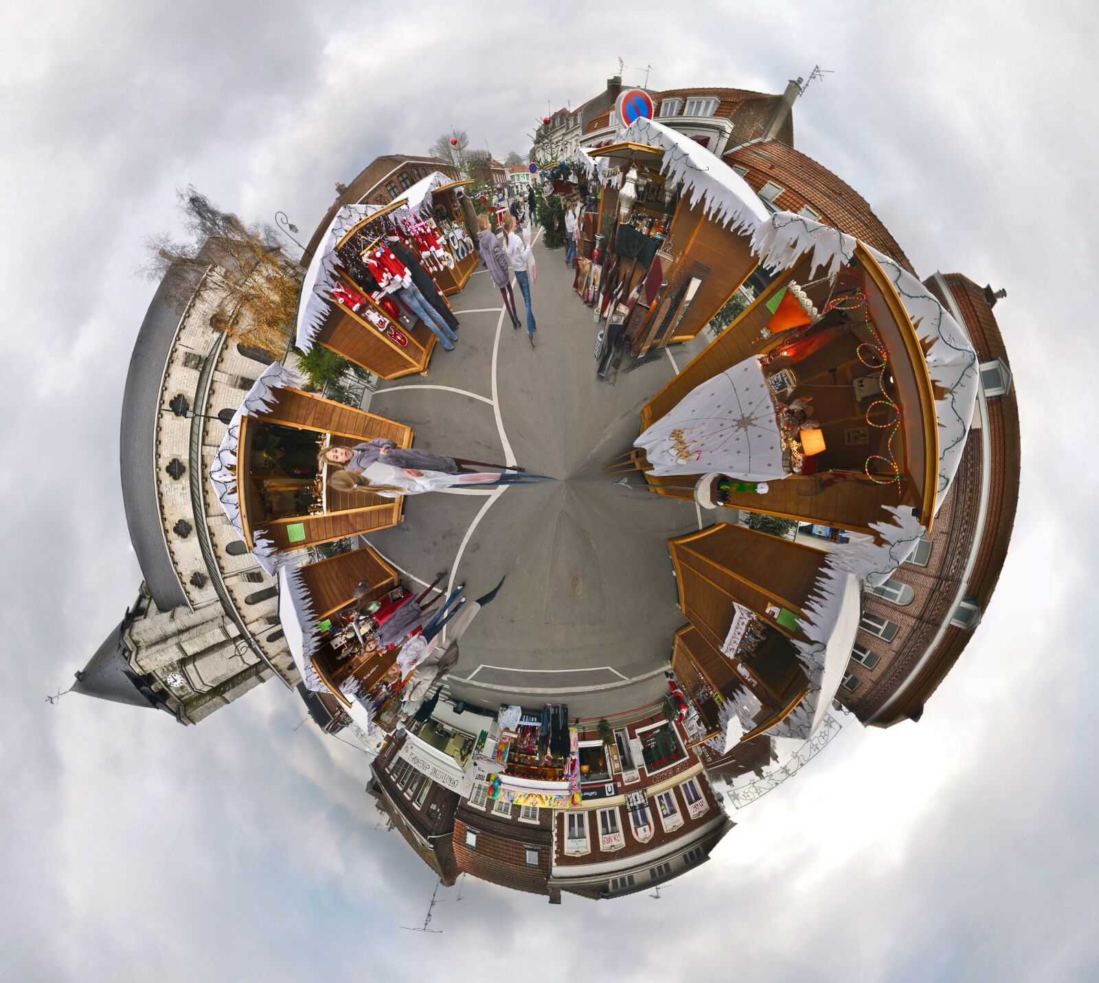 Nikon D300 sample photo. Christmas market, church, chalet photography
