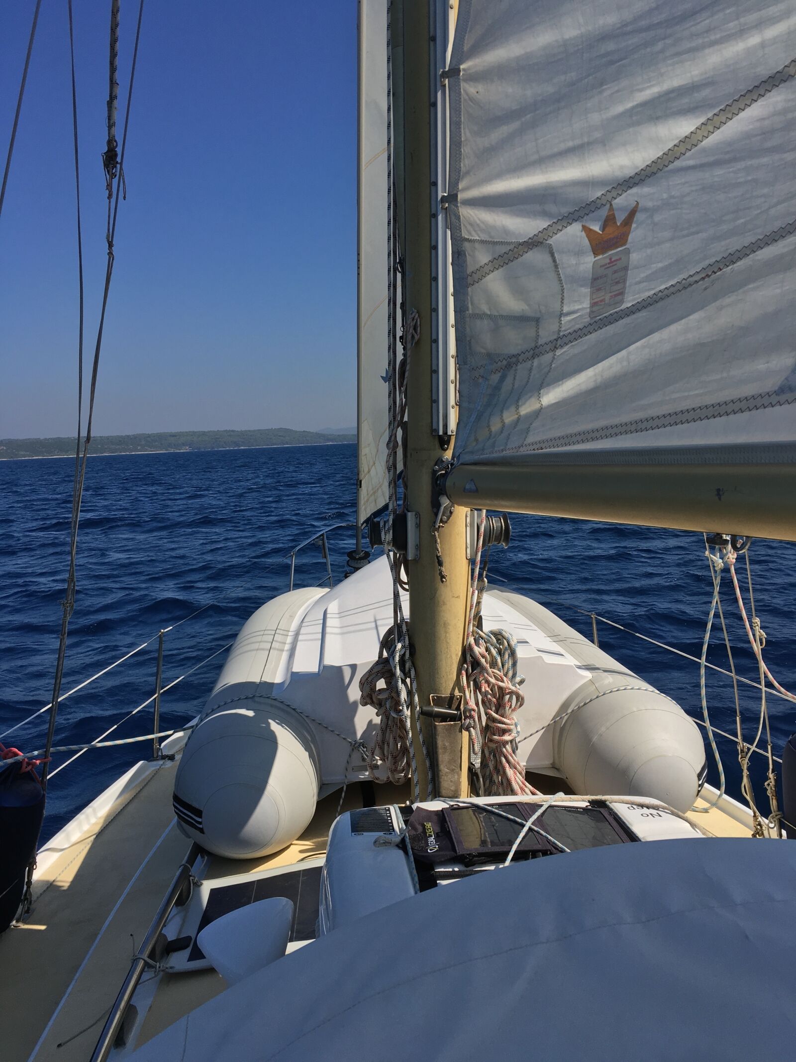 Apple iPad Pro sample photo. Yacht, sail, mast photography