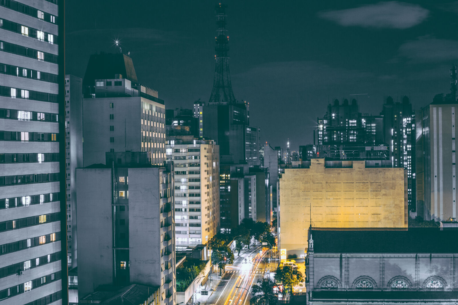 Canon EOS 6D + Canon EF 50mm F1.8 II sample photo. Architectural, design, buildings, city photography