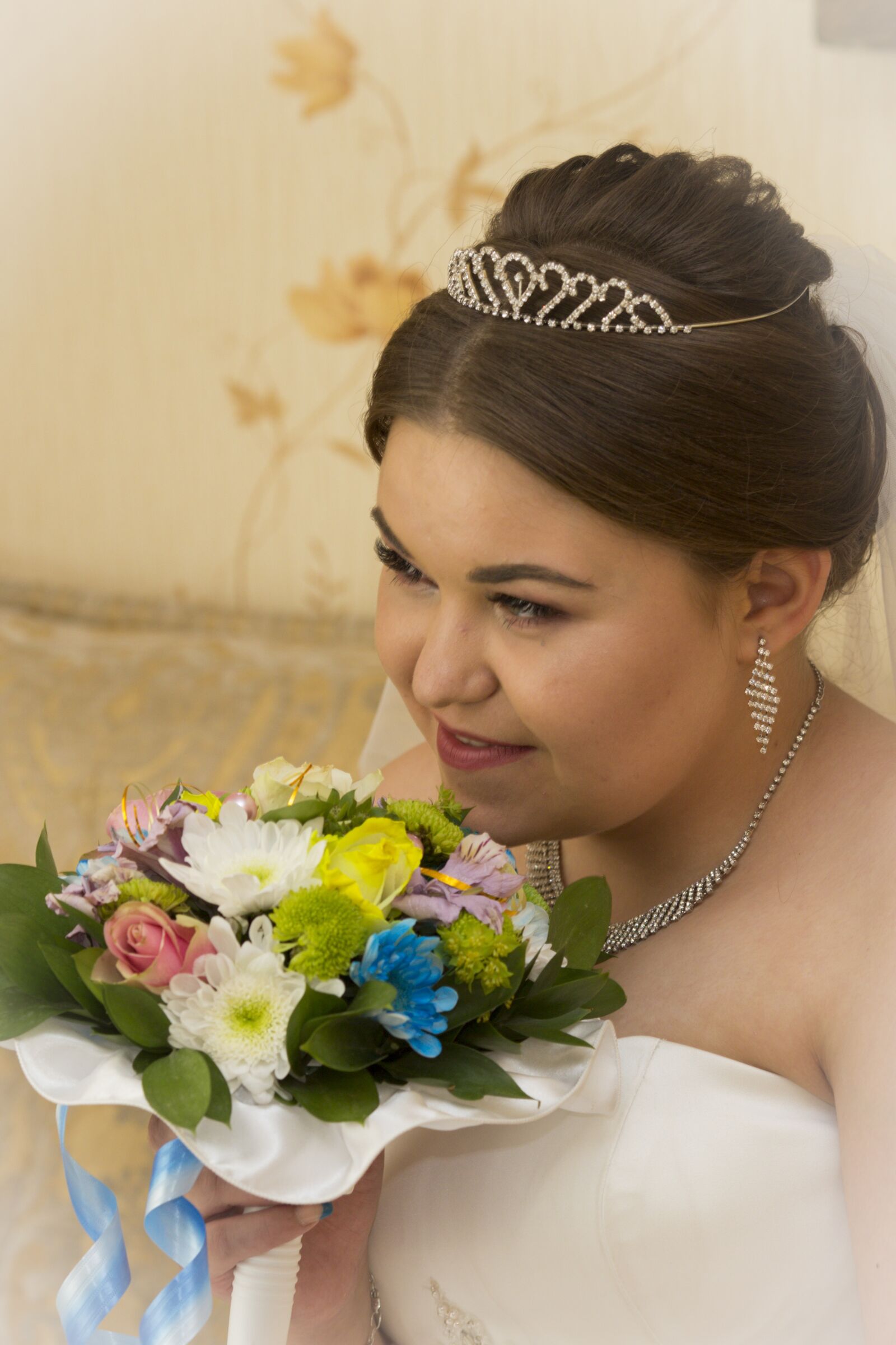 Canon EOS 5D Mark III + Canon EF 135mm F2L USM sample photo. Bride, bouquet, wedding photography