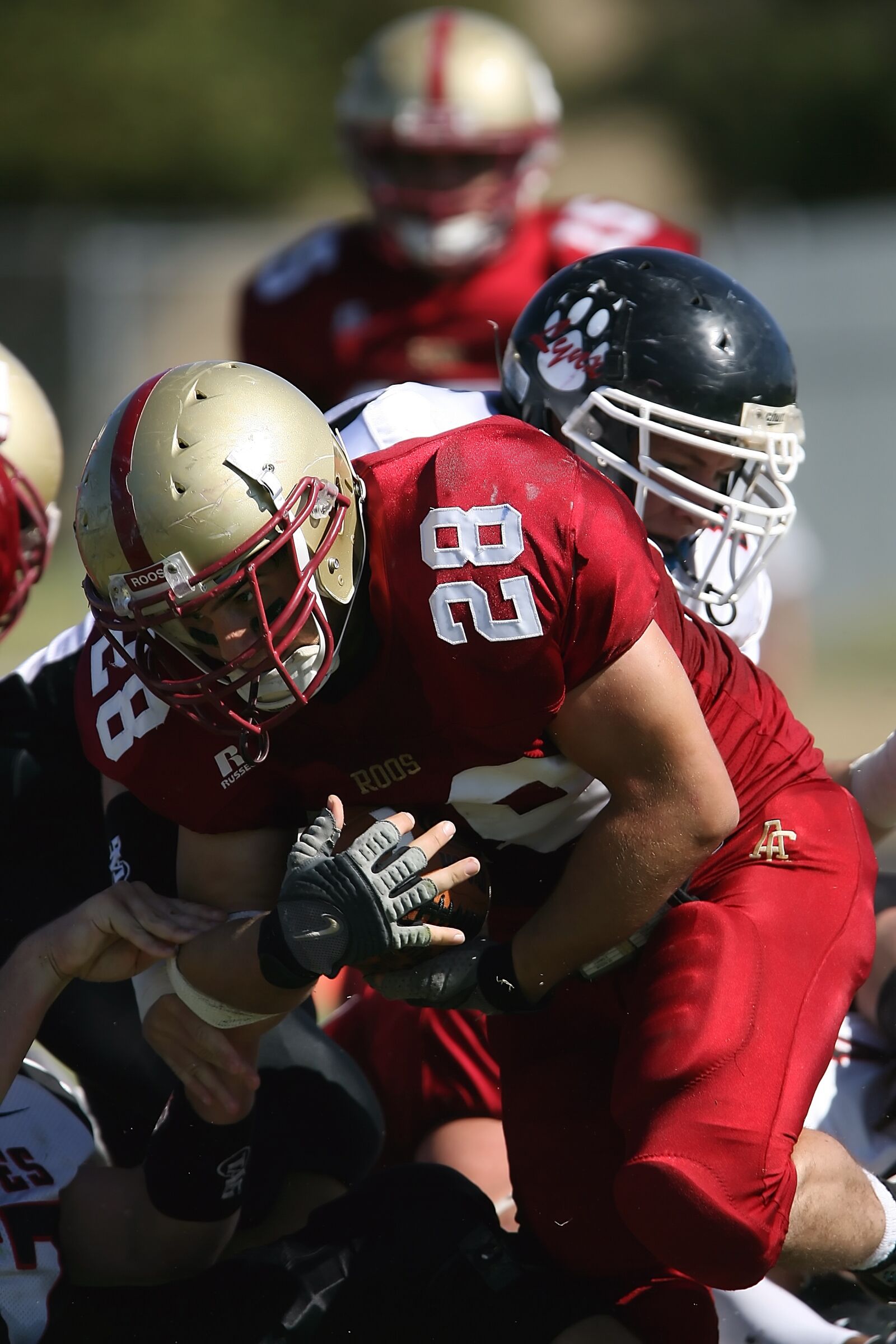 Canon EOS-1D Mark II N sample photo. Football, american football, sport photography