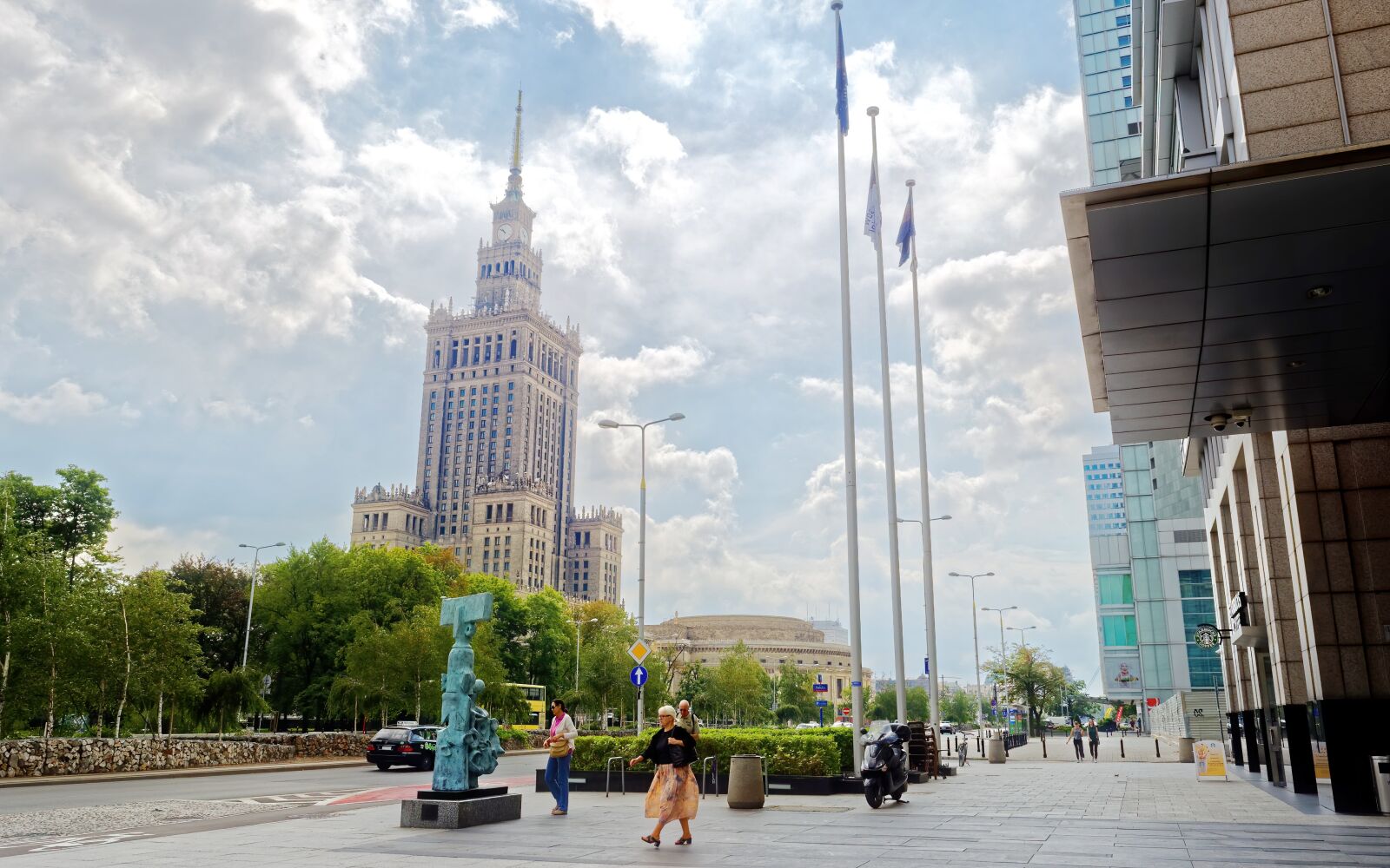 Nikon D5100 sample photo. Cityscape, architecture, buildings photography