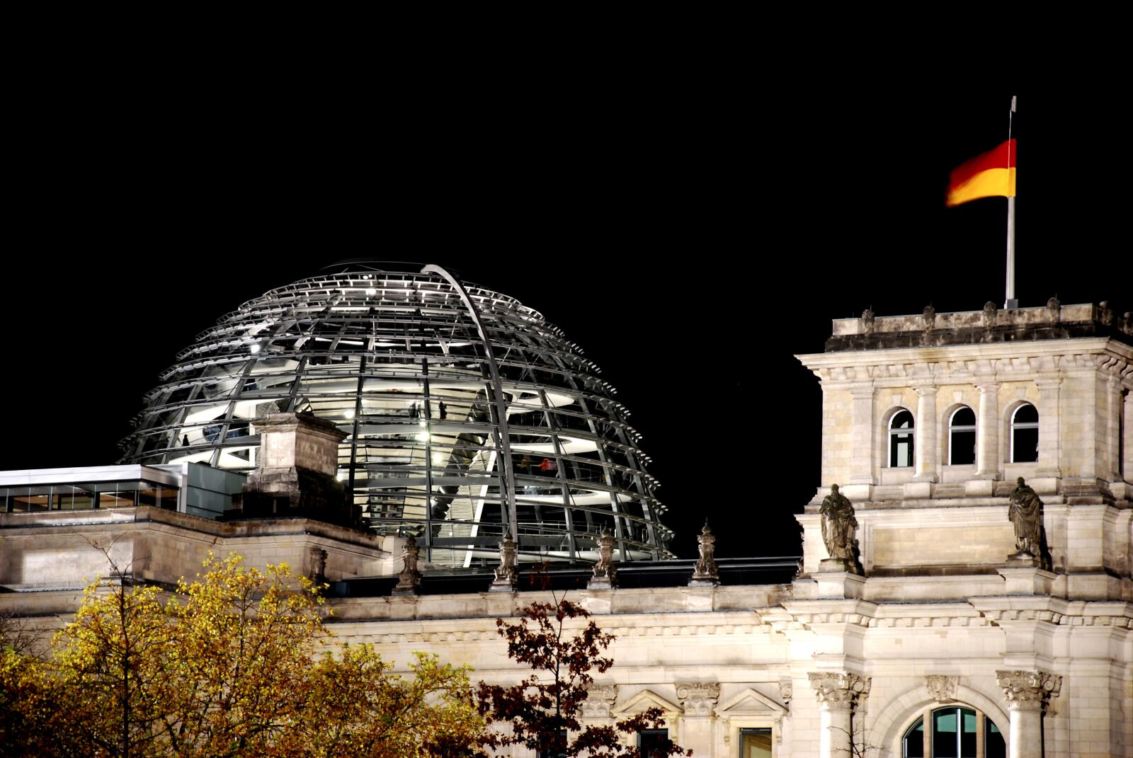 Nikon D80 sample photo. Berlin, reichstag, government photography