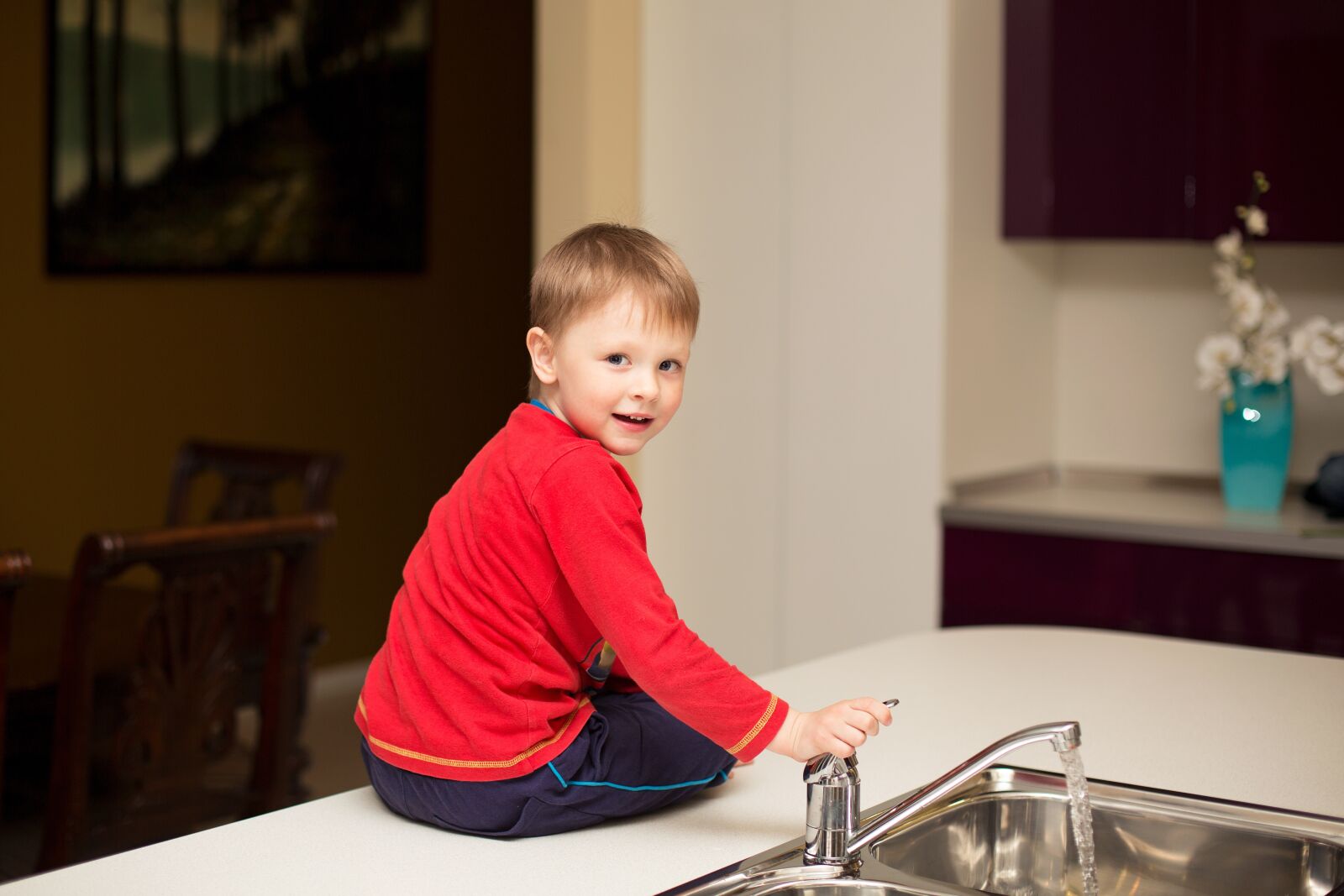 Canon EF 50mm F1.4 USM sample photo. Kids, joy, house photography