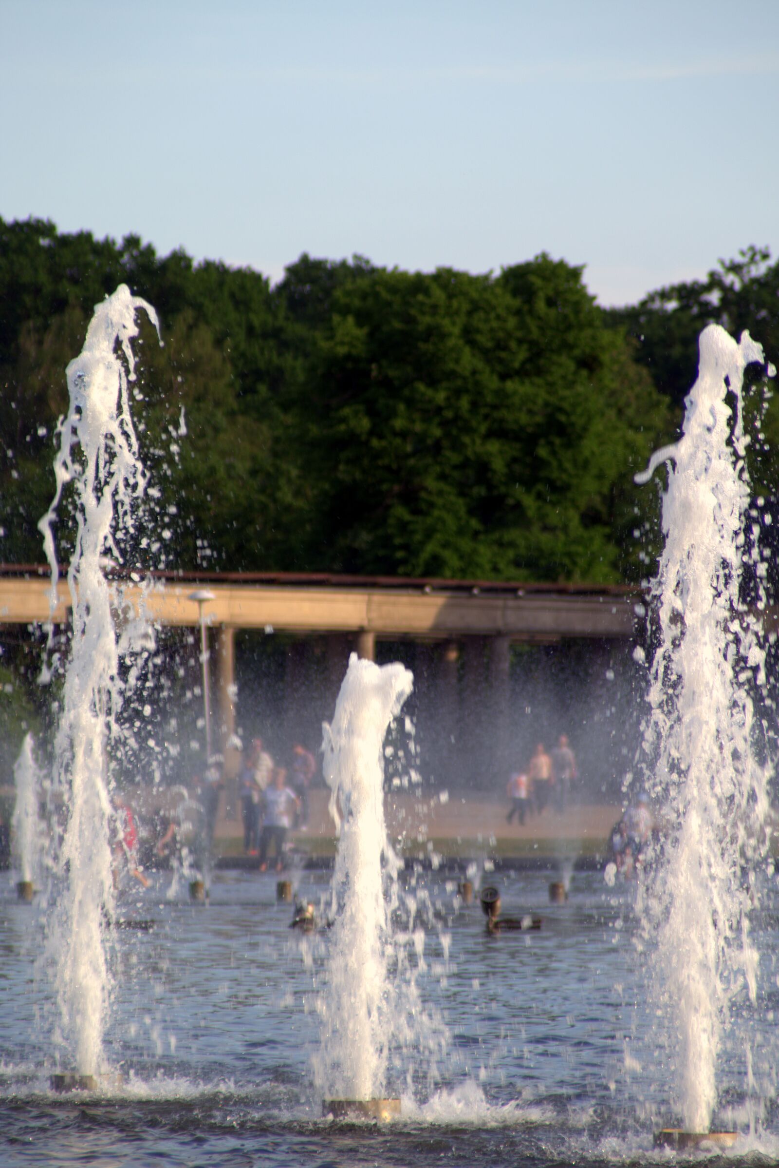 Pentax K-S2 sample photo. Fountain, stream of water photography
