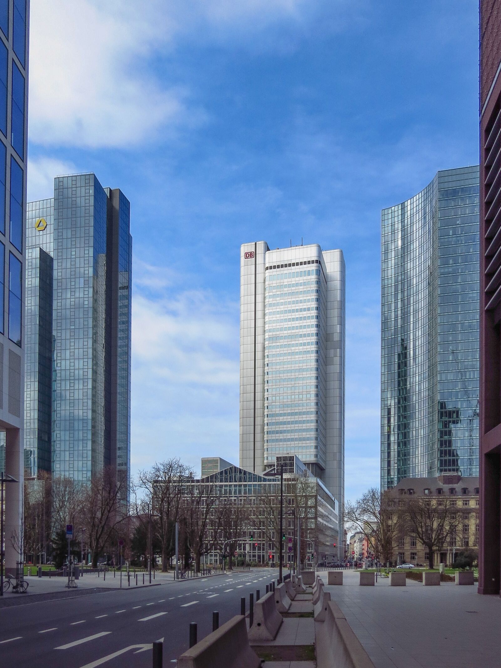 Canon PowerShot SX50 HS sample photo. Frankfurt main, silver tower photography