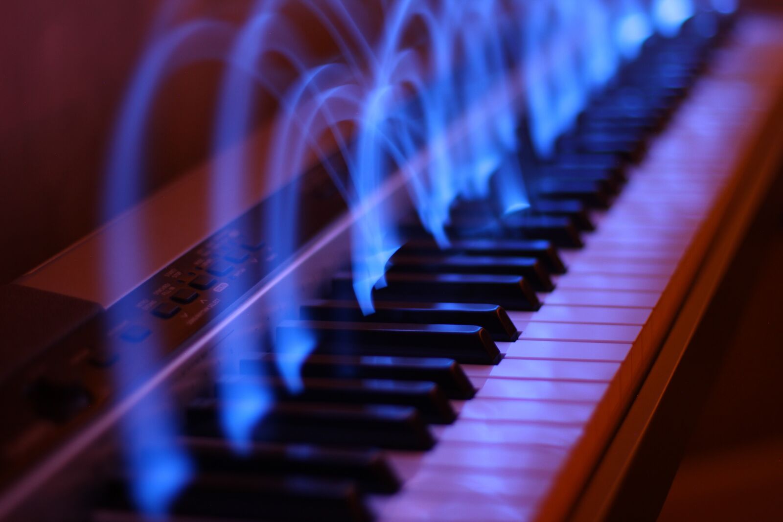 Canon EOS 7D sample photo. Piano, music, light effect photography