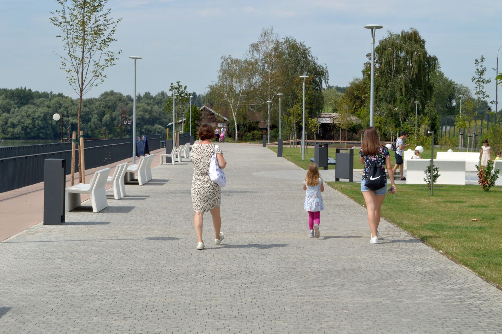 Nikon D3200 sample photo. Mother, children, girls photography