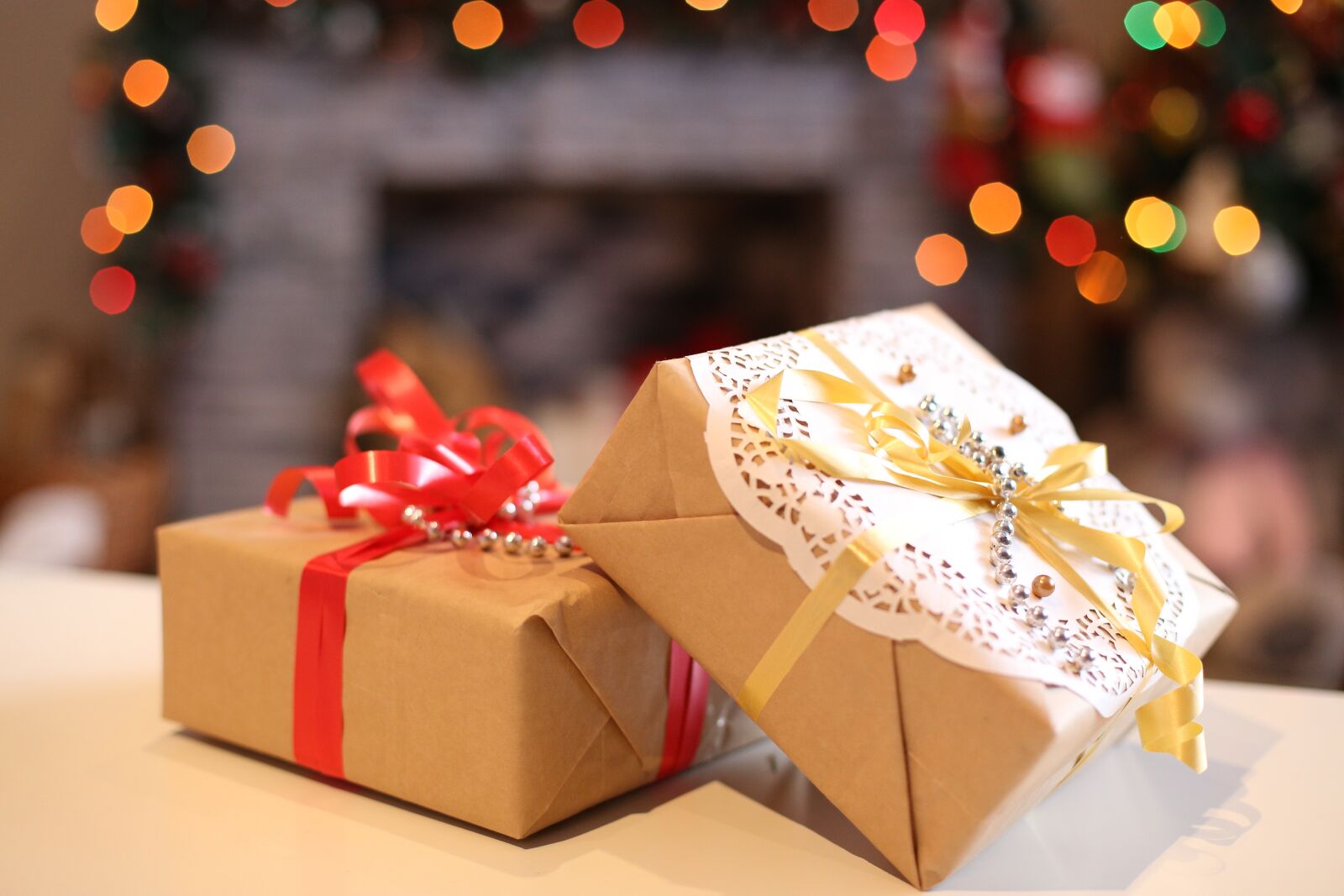 Canon EOS 6D + Canon EF 50mm F1.4 USM sample photo. Gift, packed, package photography