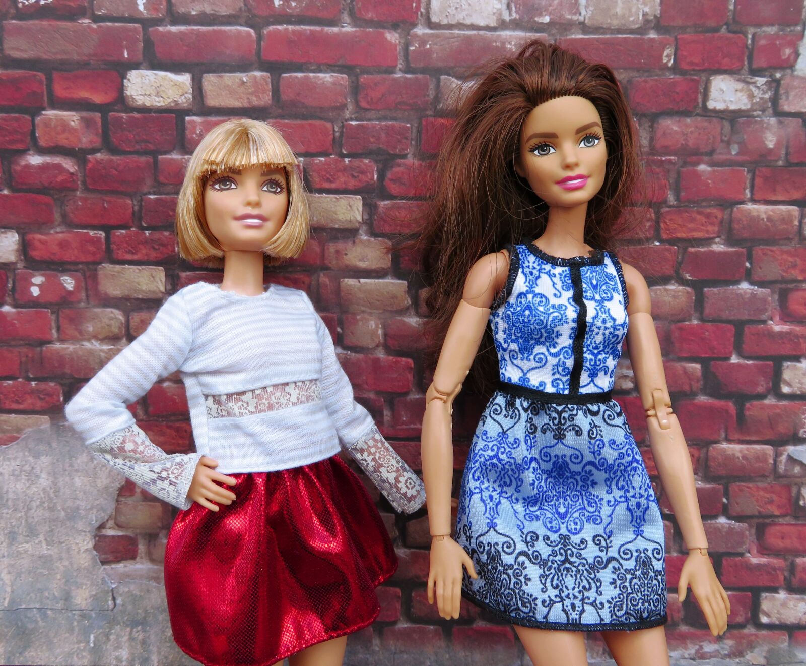 Canon PowerShot SX720 HS sample photo. Barbie, doll, urban photography