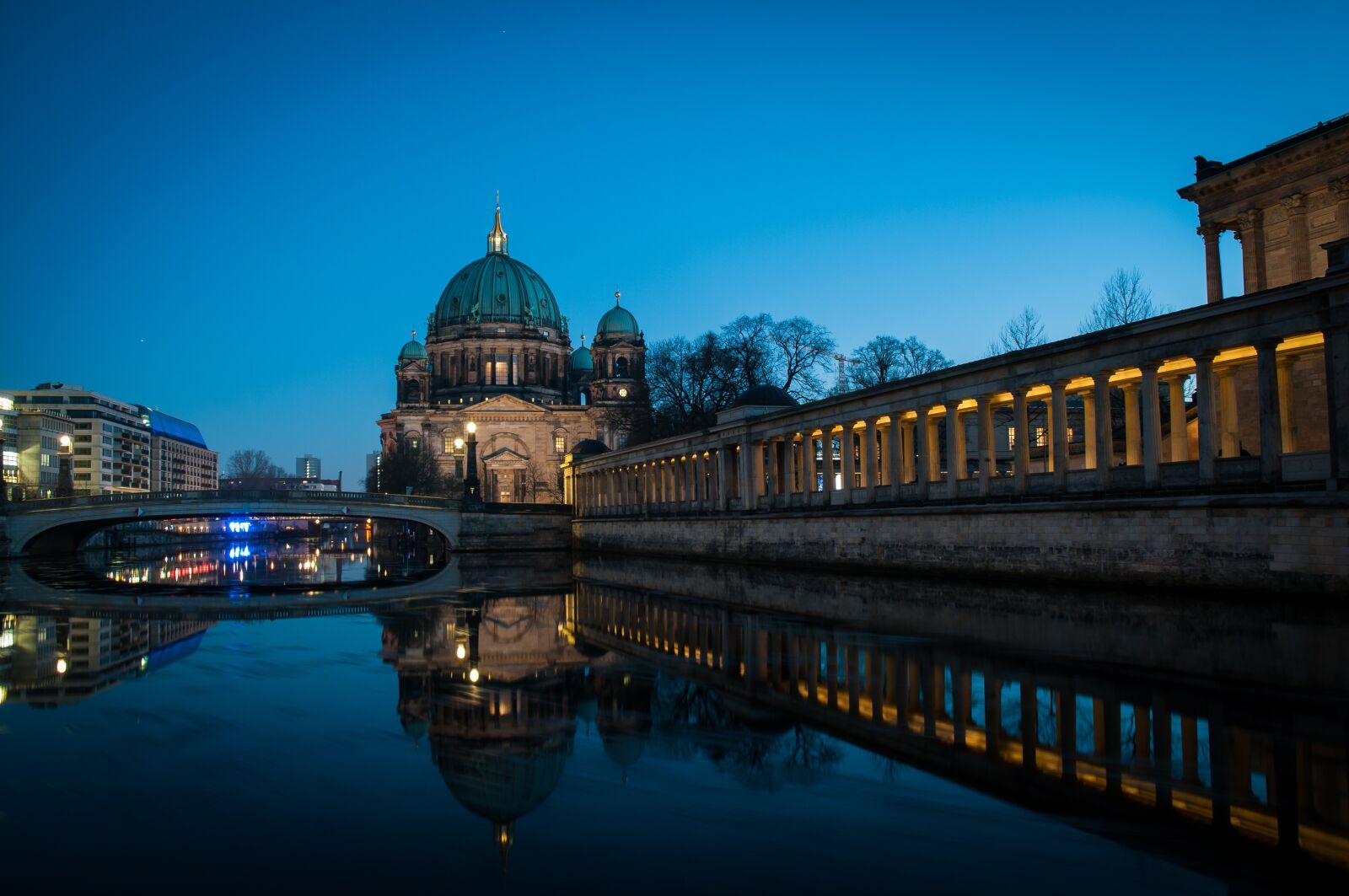 Nikon D300S sample photo. Architecture, travel, city photography